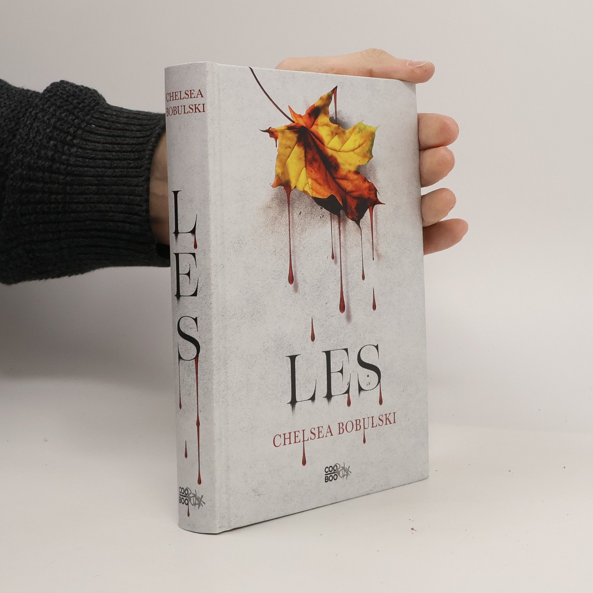 Chelsea Bobulski Les