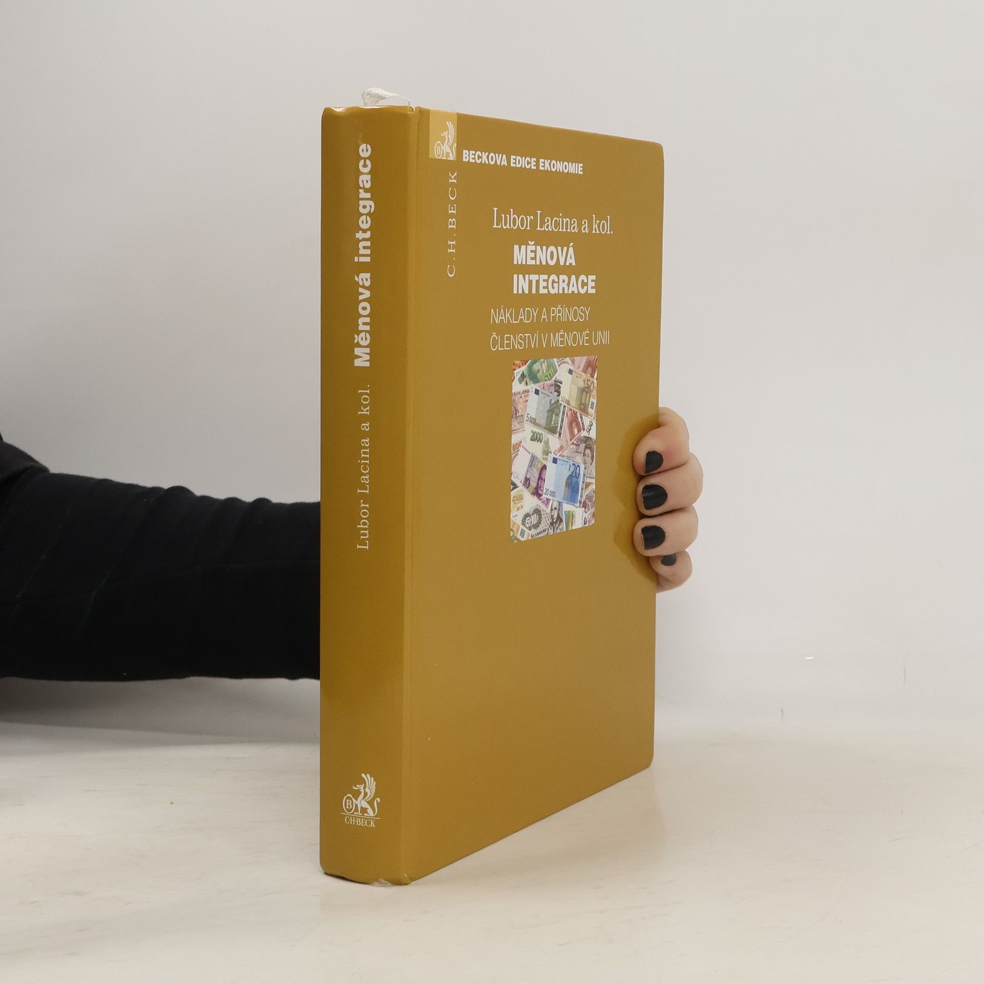 Lubor Lacina Měnová integrace