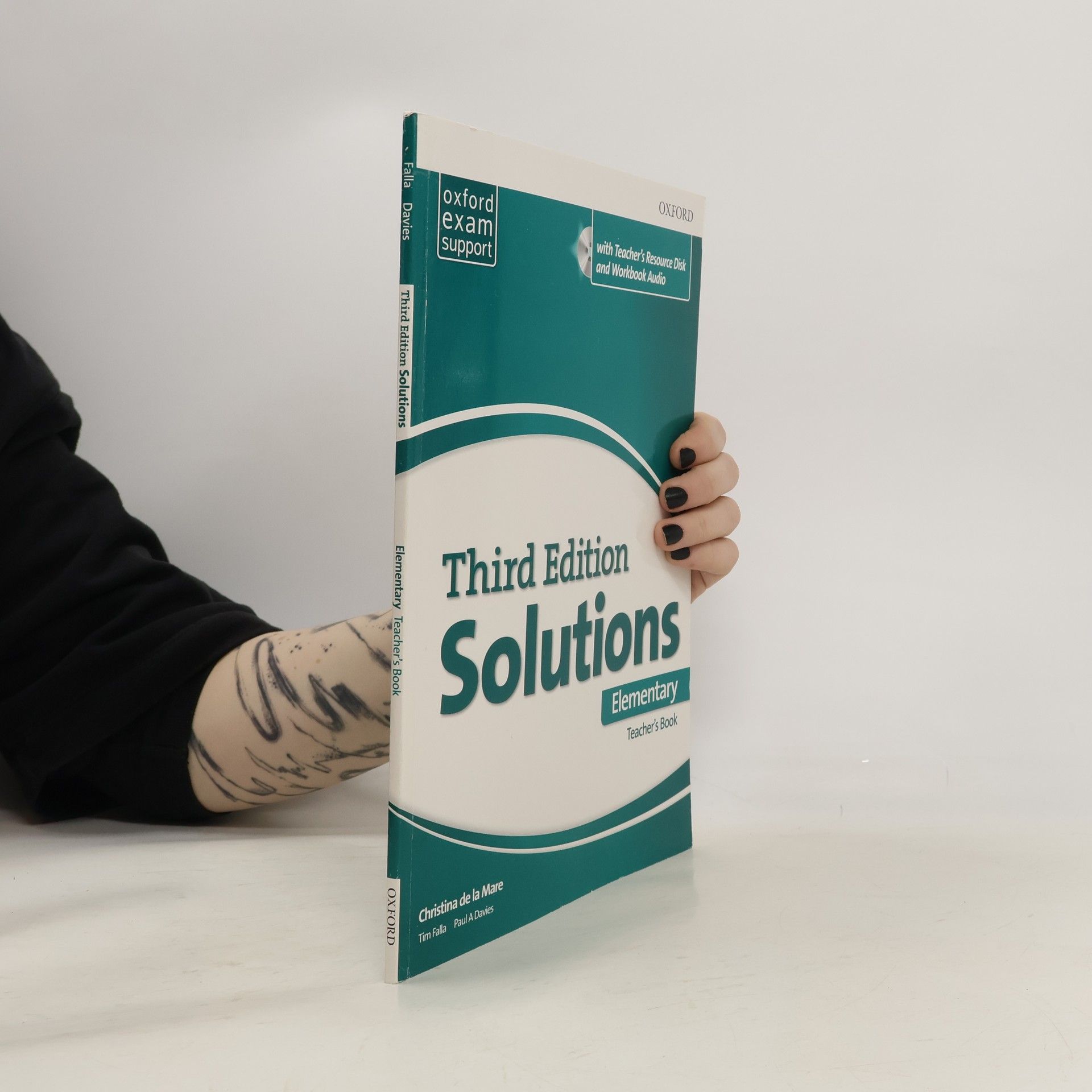 Tim Falla Solutions : elementary. Essentials teacher's book