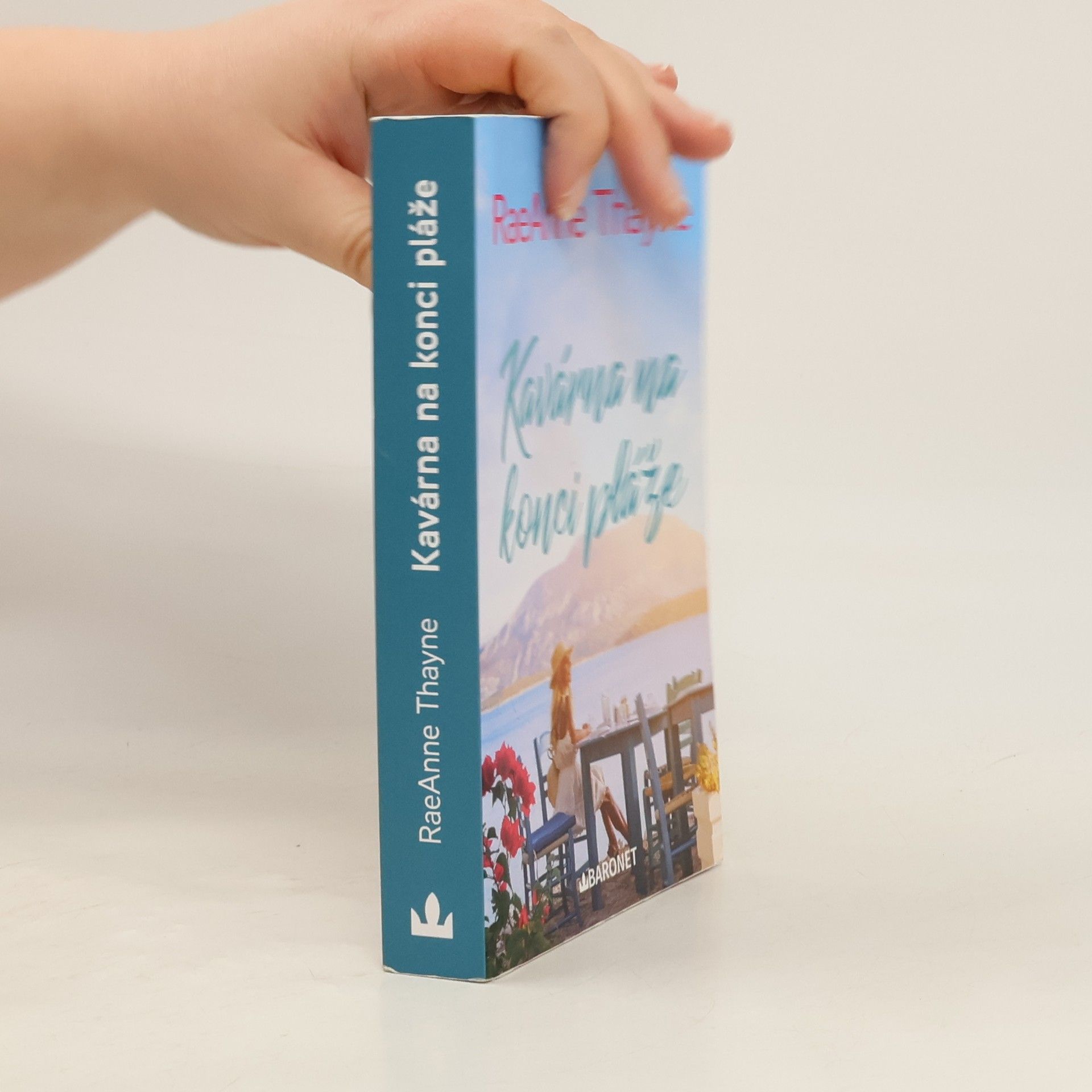 Thayne RaeAnne Kavárna na konci pláže