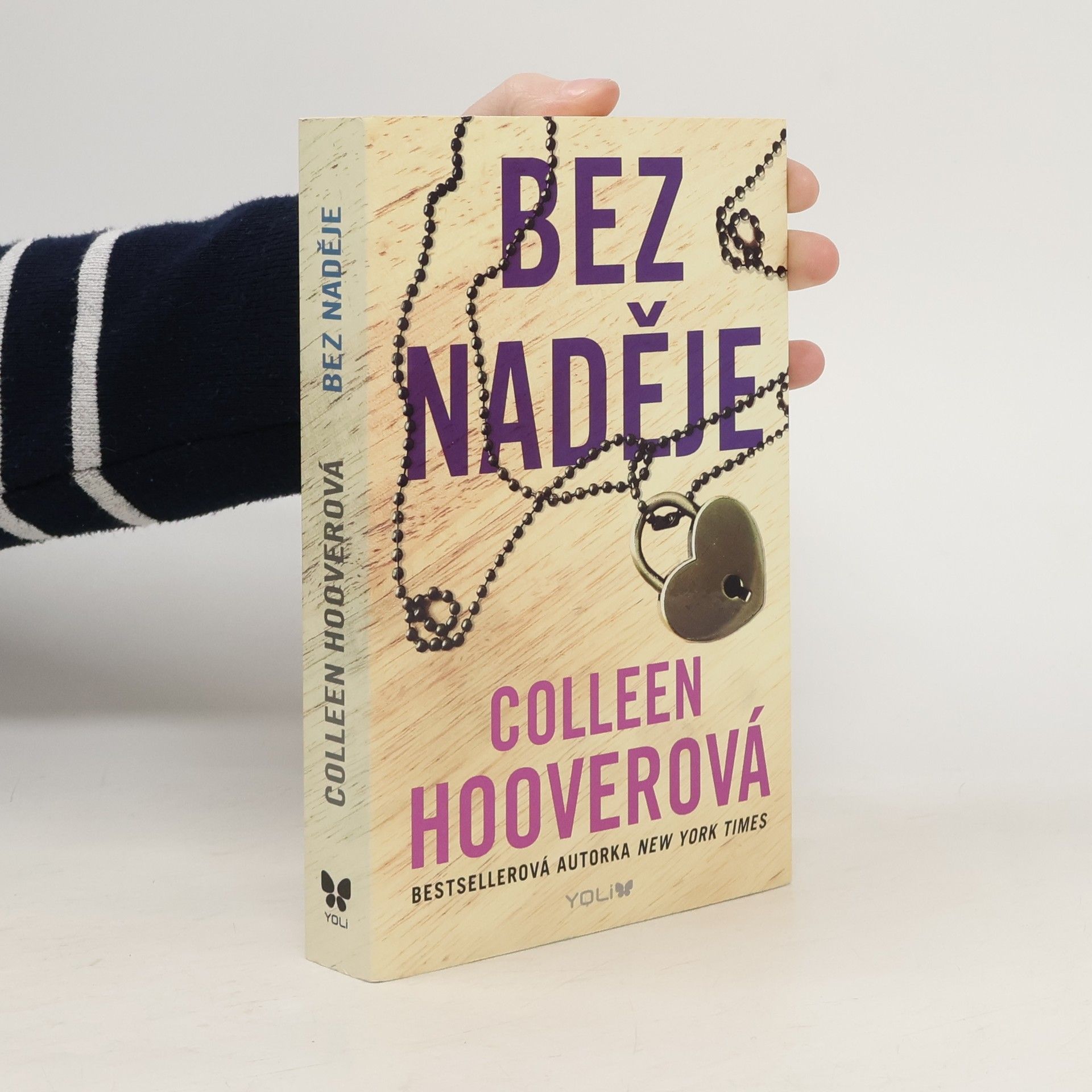 Colleen Hoover Bez naděje