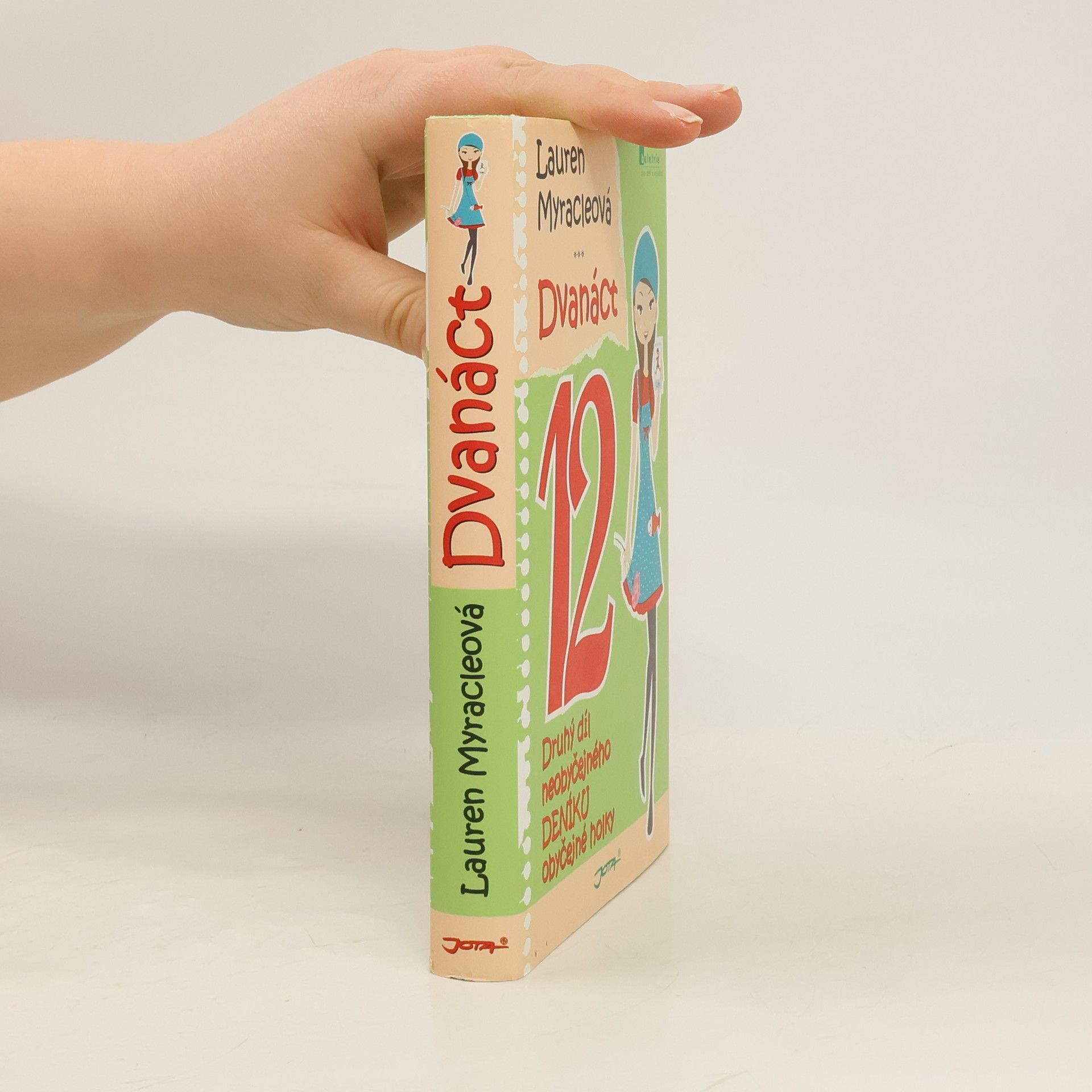 Lauren Myracle Dvanáct