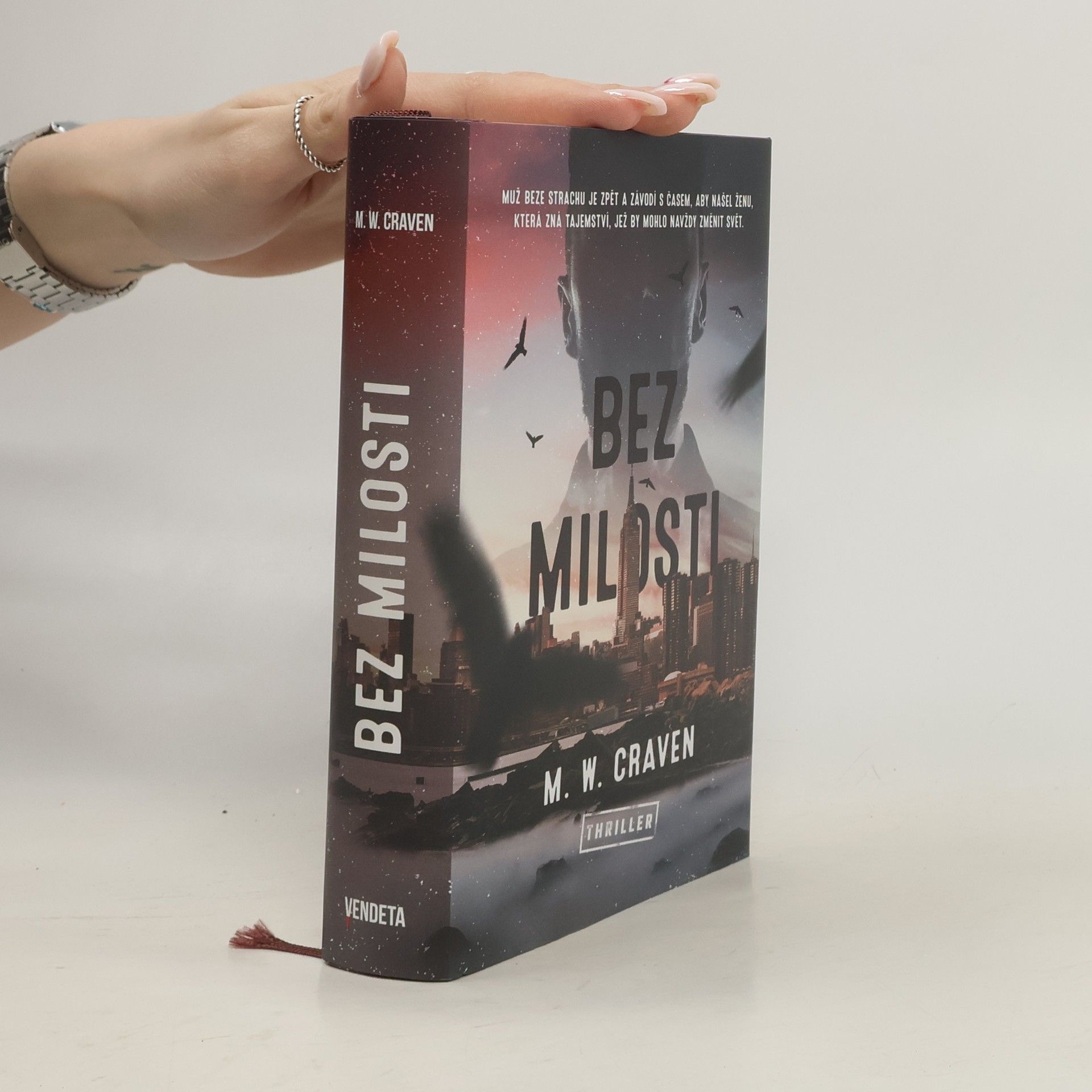 M. W. Craven Bez milosti