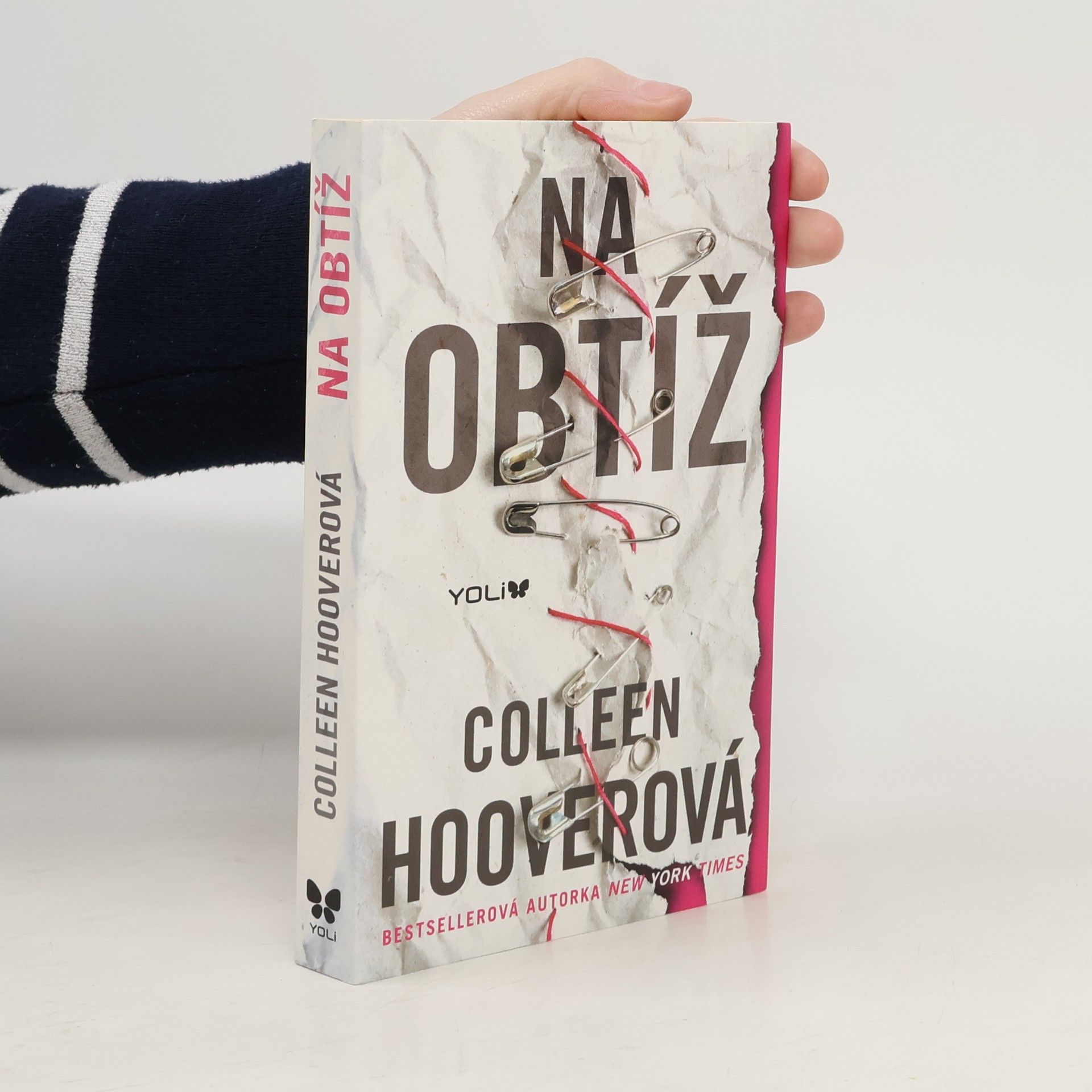Colleen Hoover Na obtíž