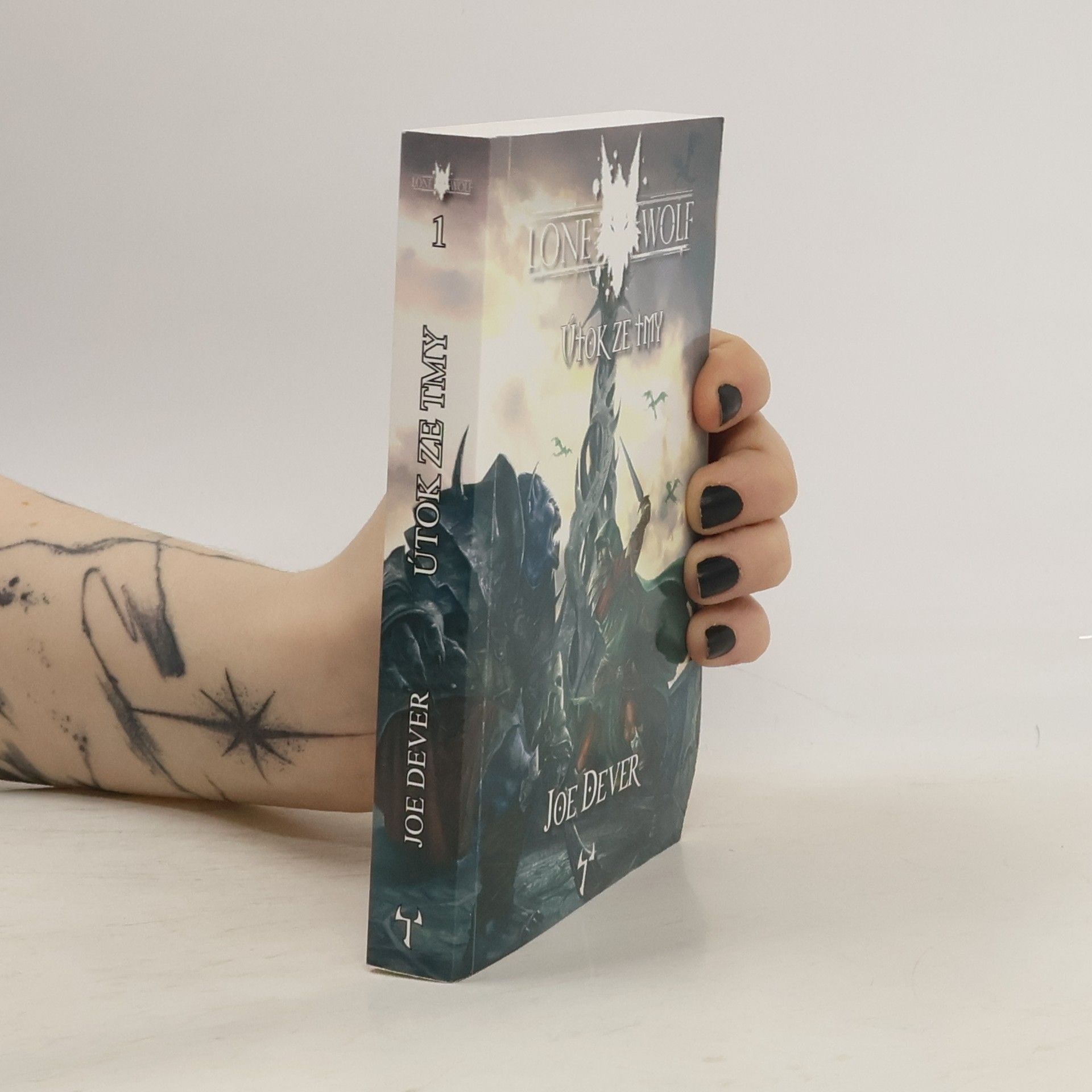 Joe Dever Útok ze tmy