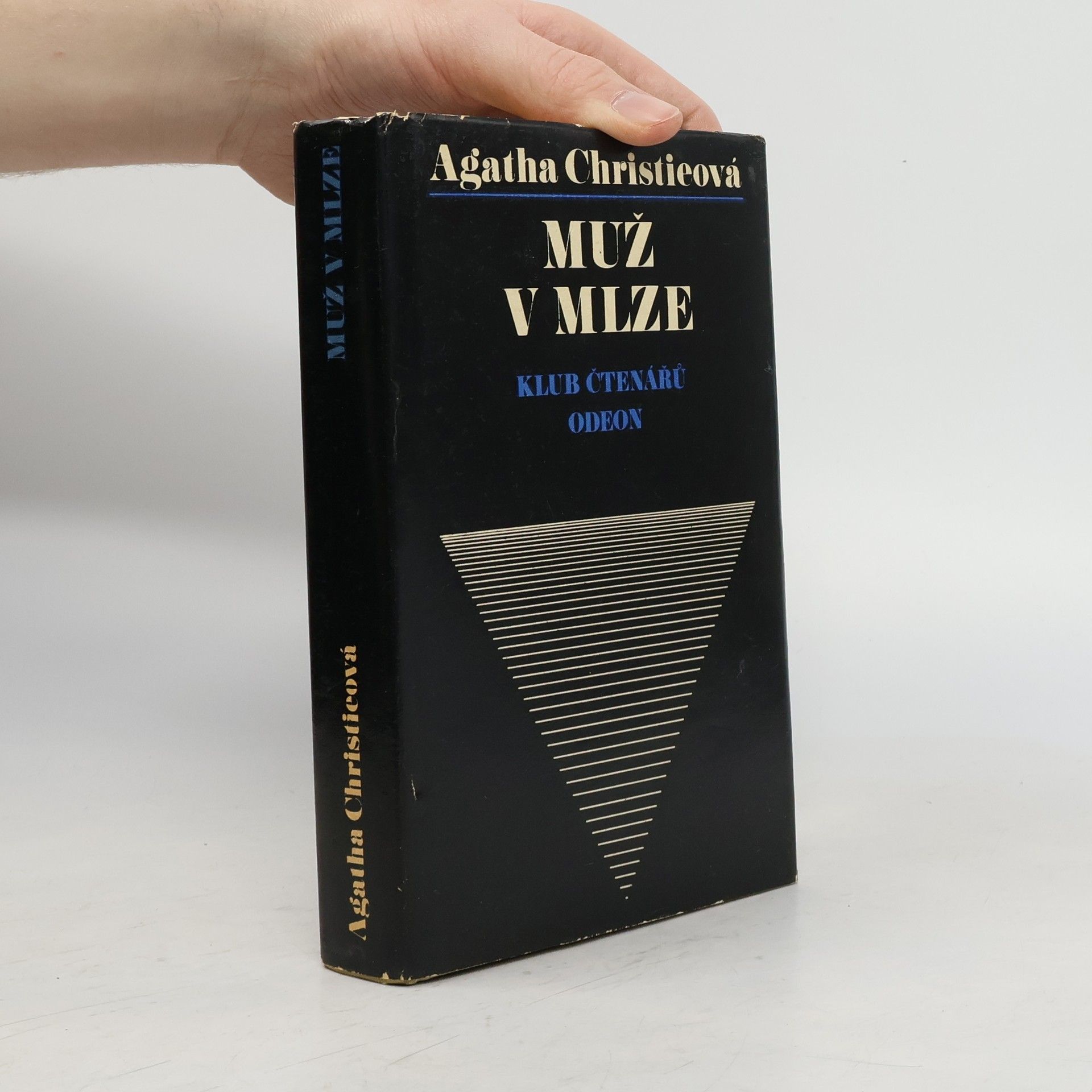 Agatha Christie Muž v mlze