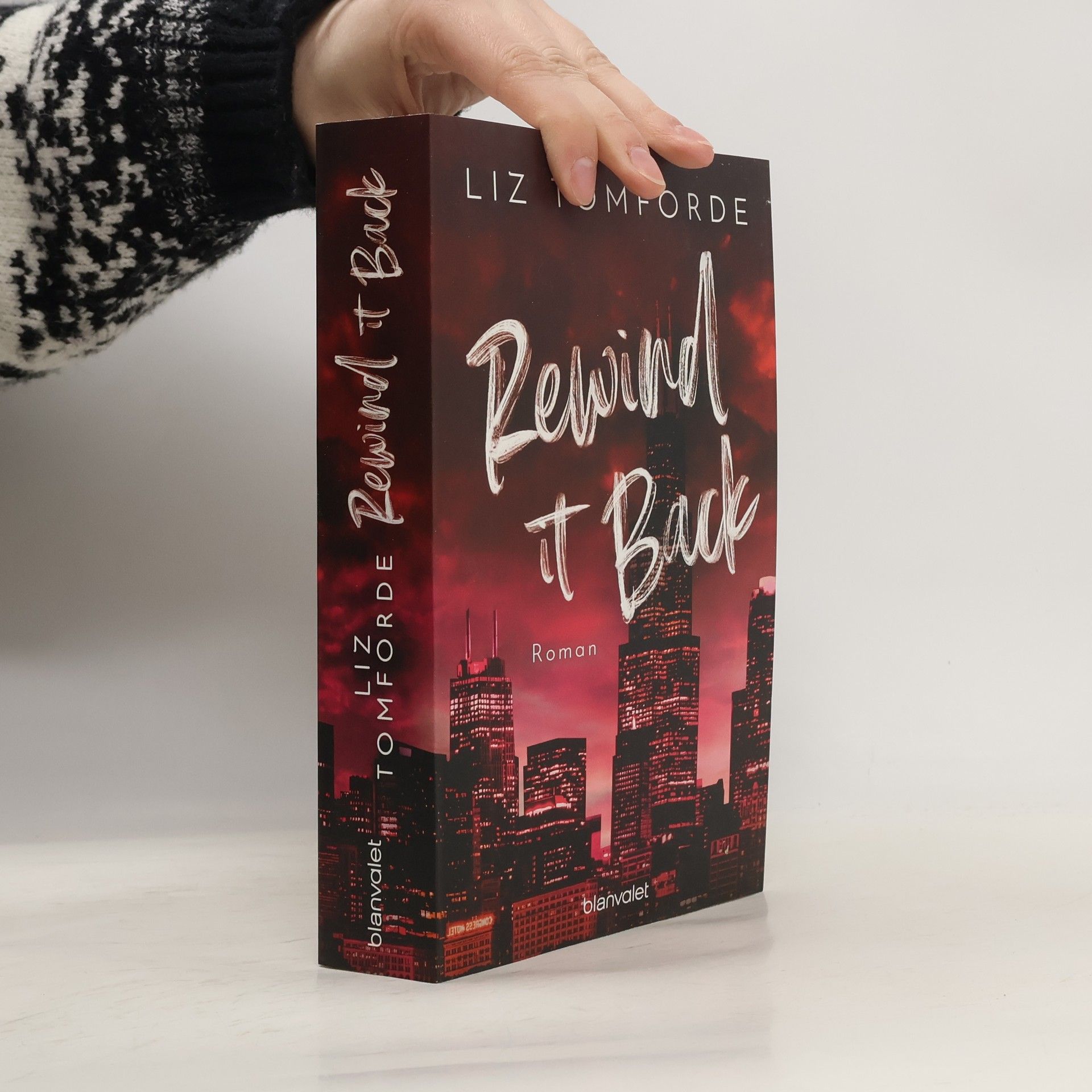 Liz Tomforde Rewind It Back