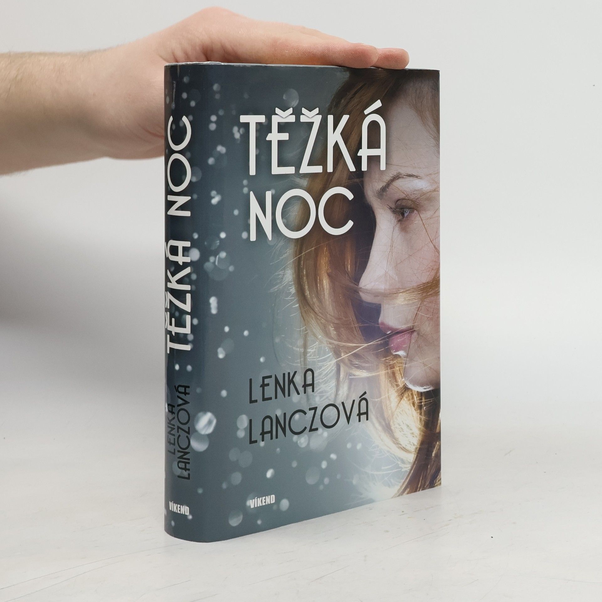 Lenka Lanczová Těžká noc