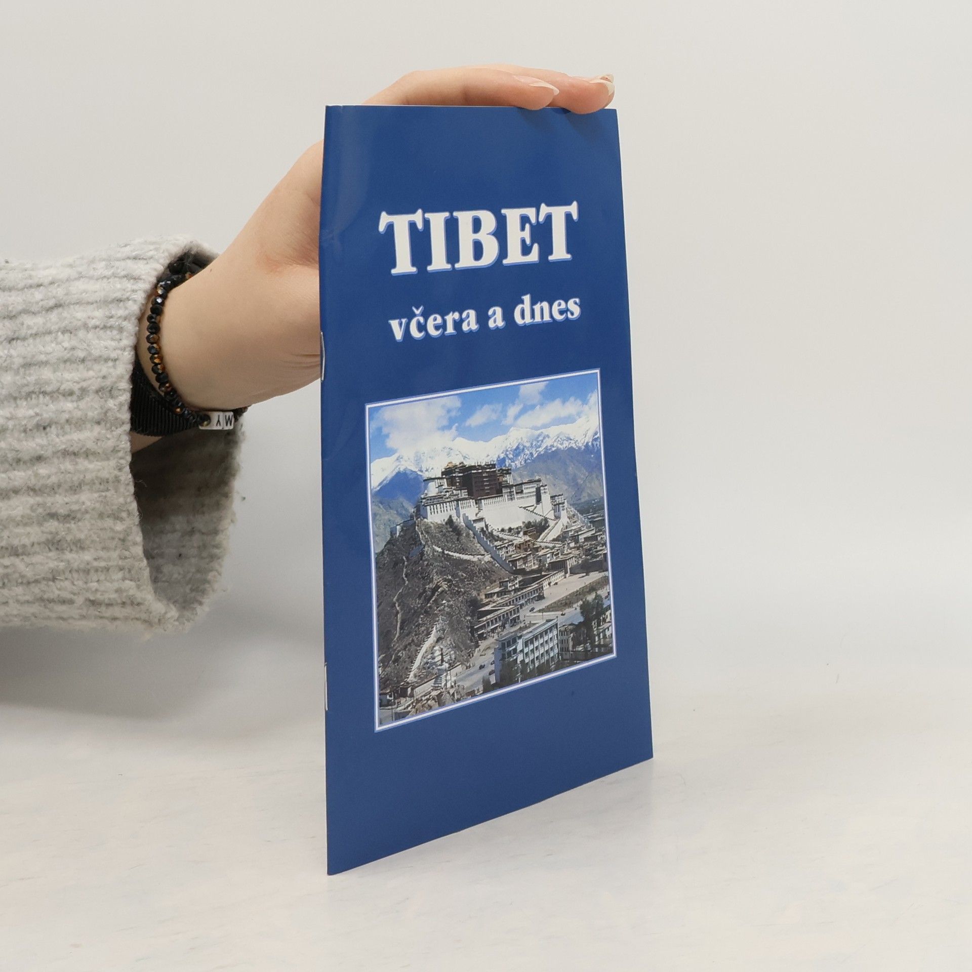 Collectif d'auteurs Tibet včera a dnes