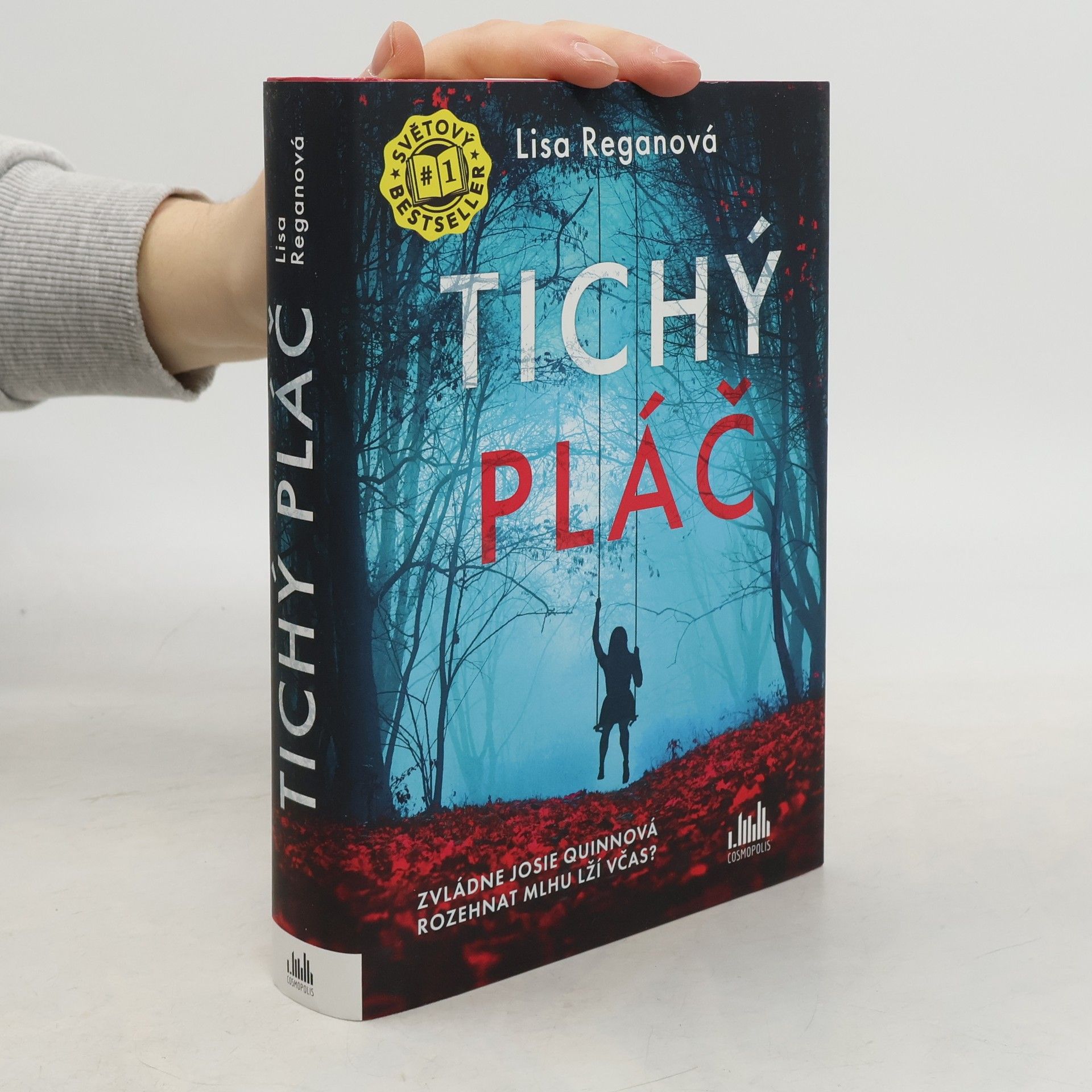 Lisa Regan Tichý pláč