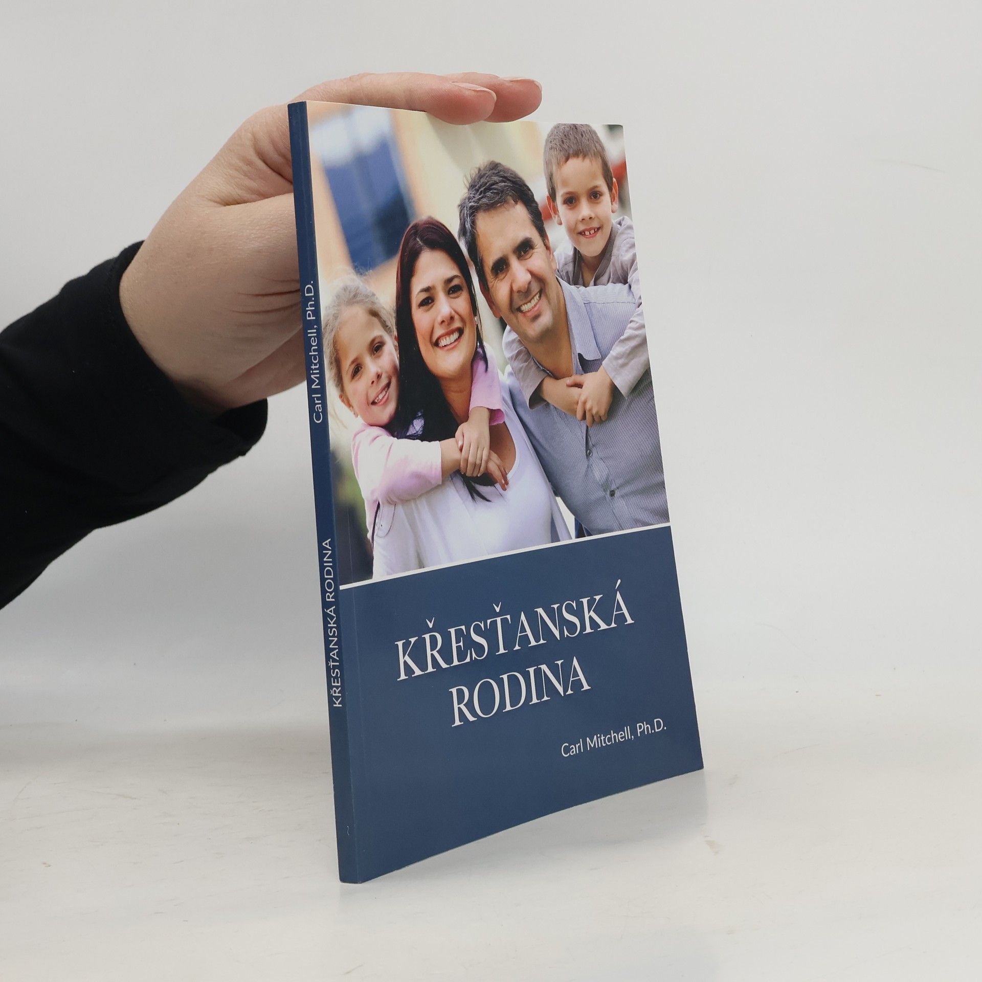Carl Mitchell Křesťanská rodina