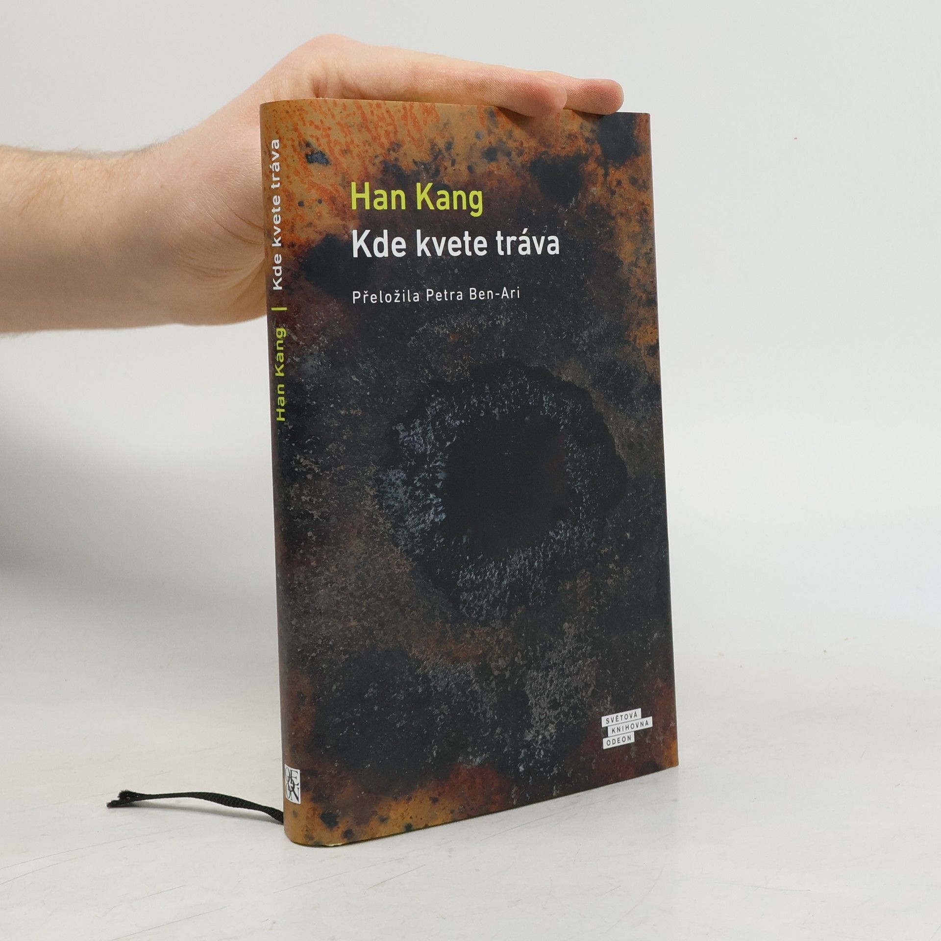 Han Kang Kde kvete tráva