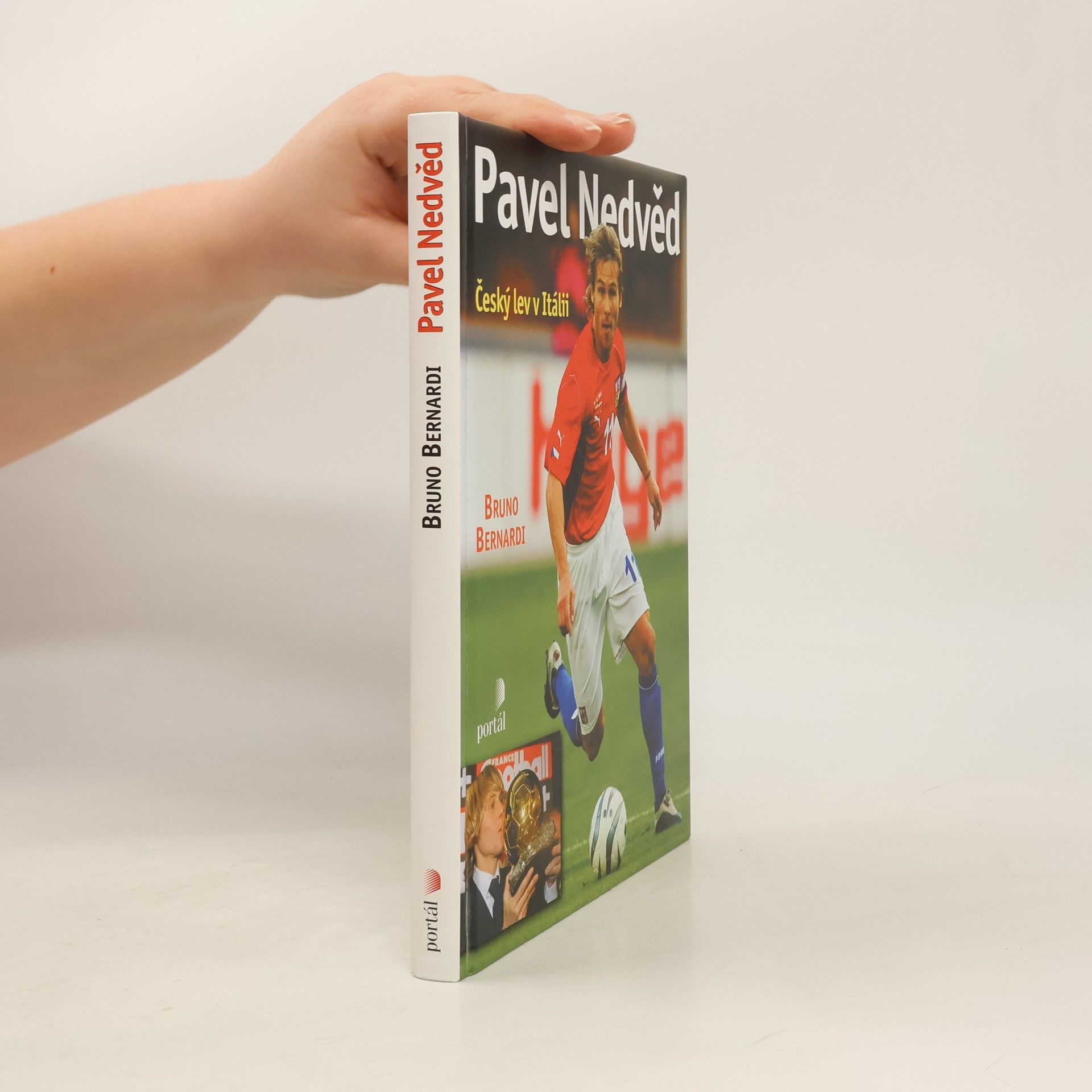 Bruno Bernardi Pavel Nedvěd : český lev v Itálii