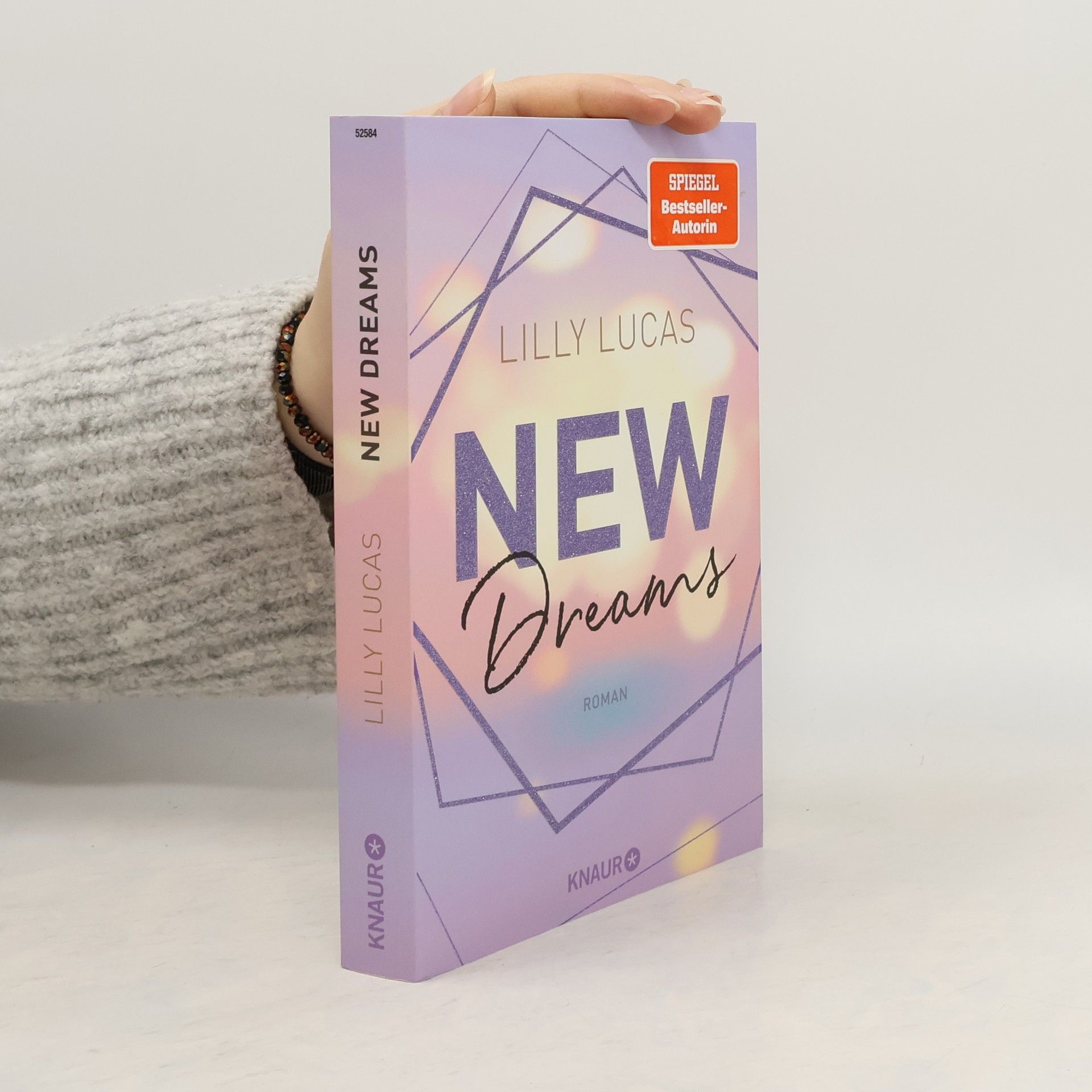 Lilly Lucas New Dreams