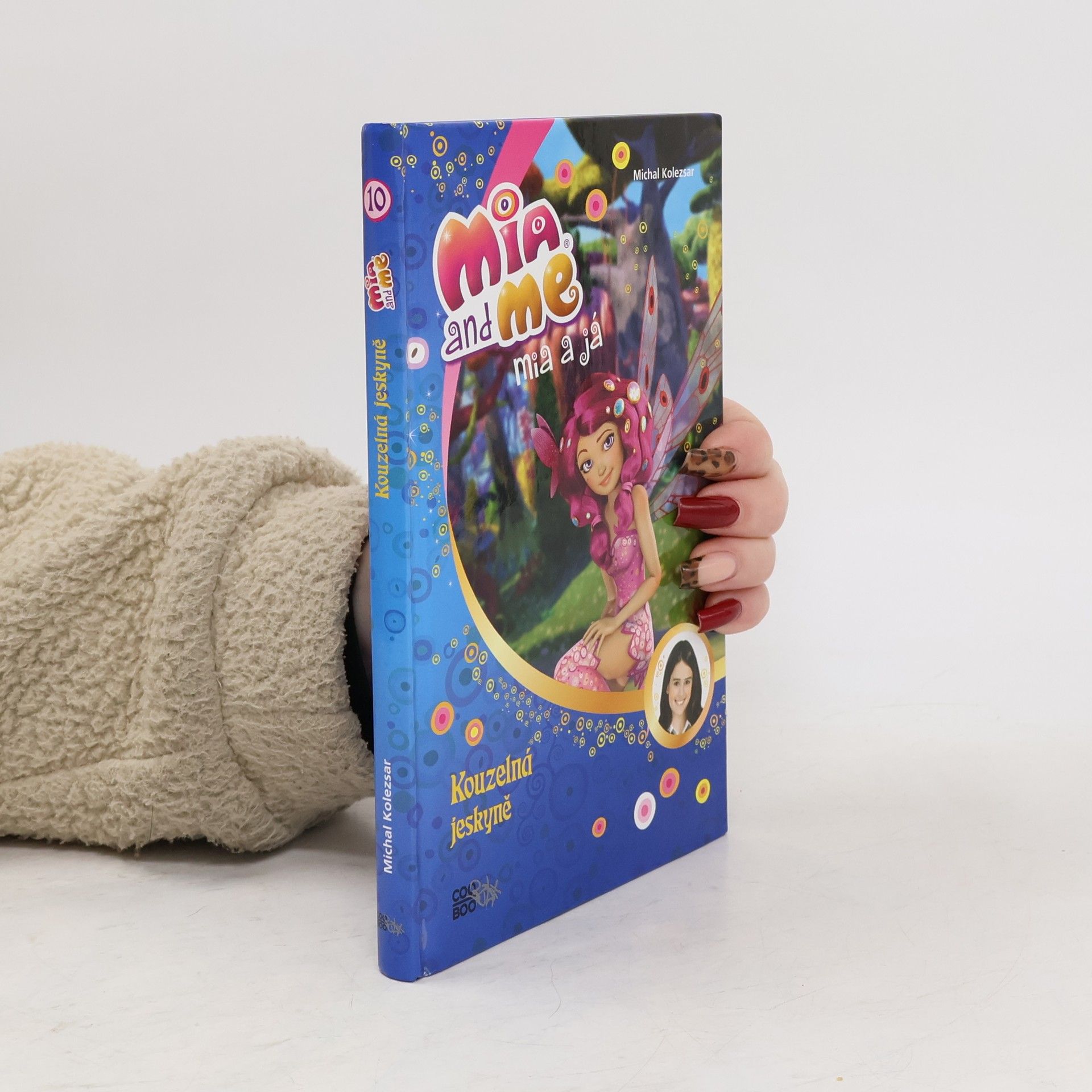Mia a já: Kouzelná jeskyně
