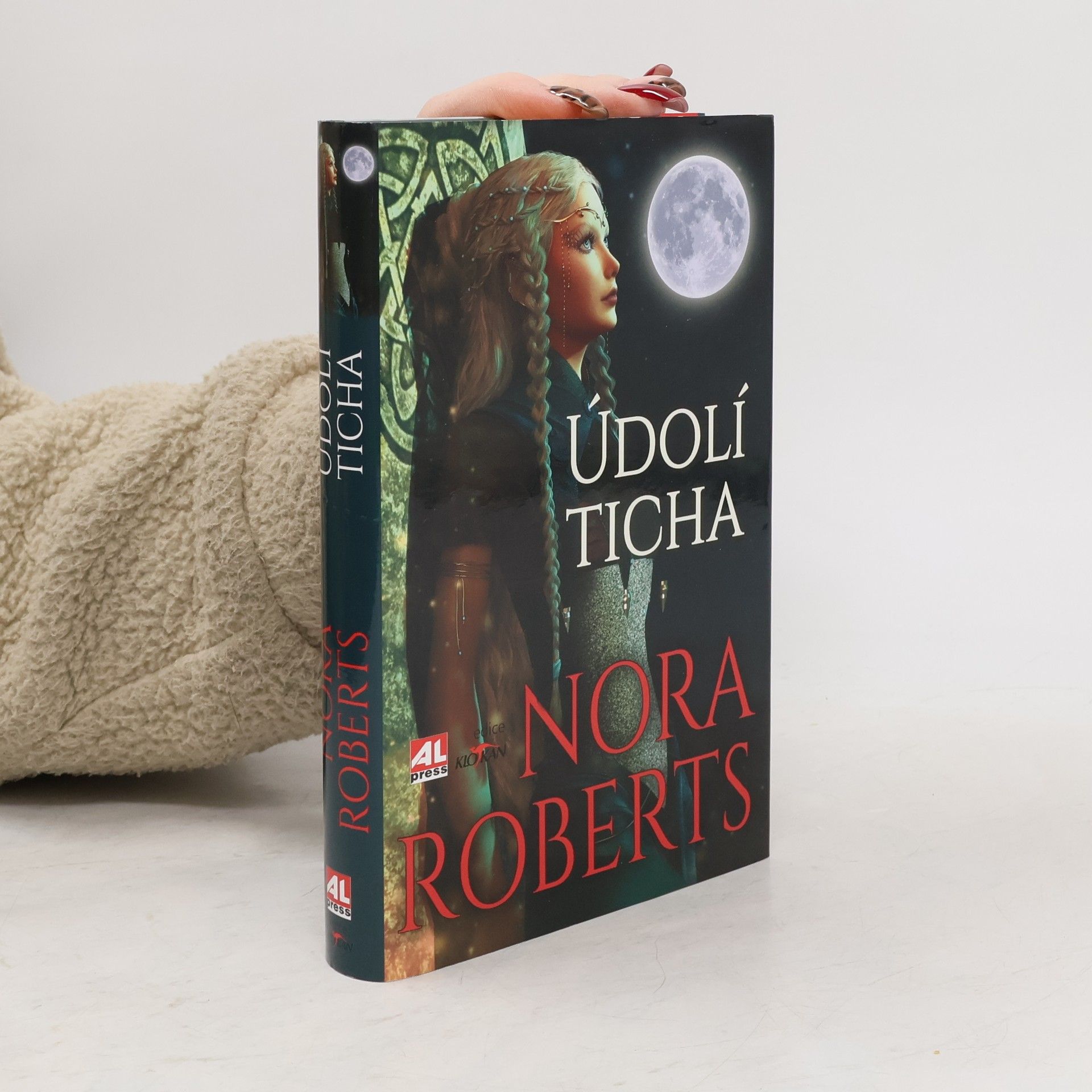 Nora Roberts Údolí ticha