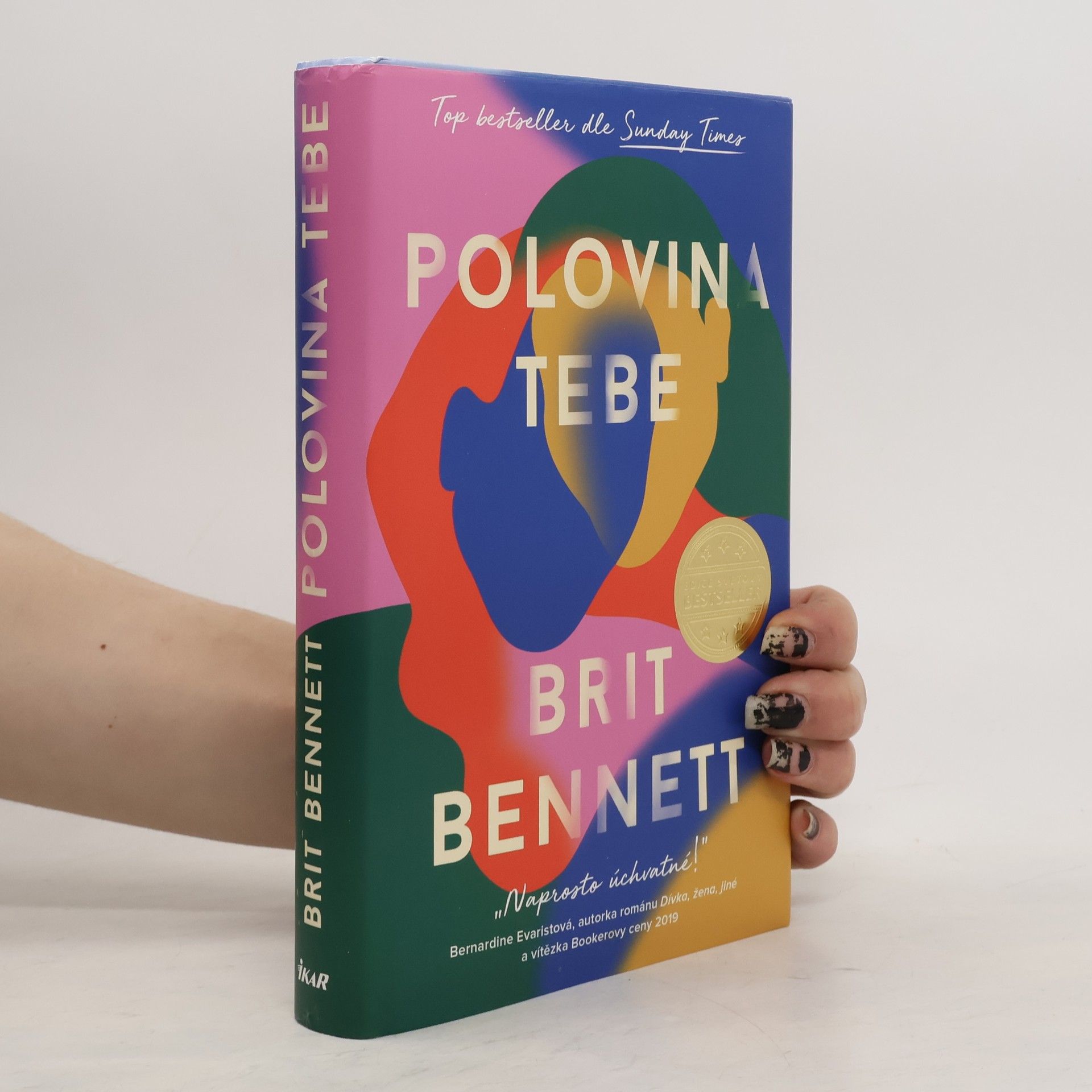 Brit Bennett Polovina tebe