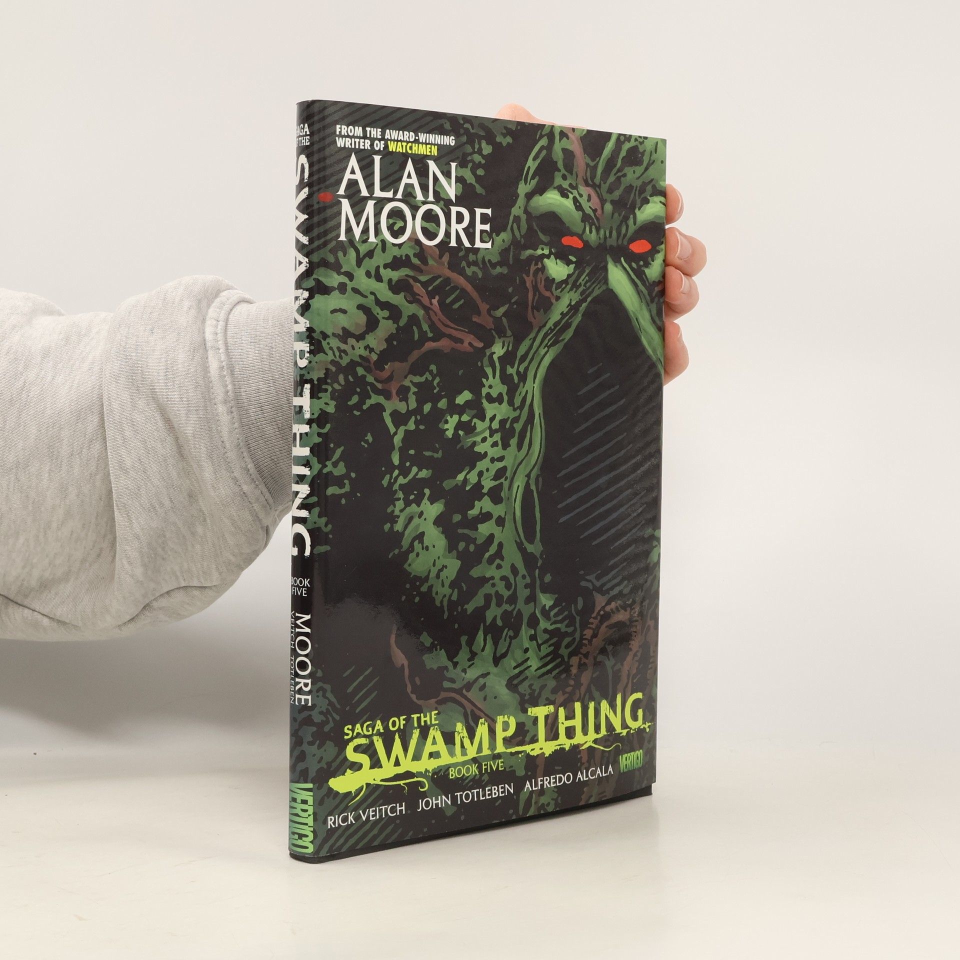 Alan Moore Saga of the Swamp Thing Book Five