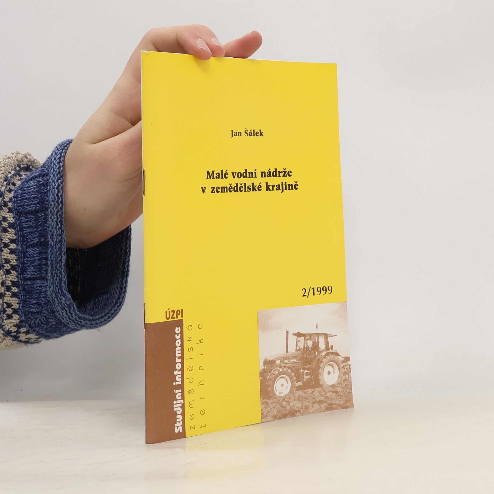 Malé vodní nádrže v zemédělské krajině