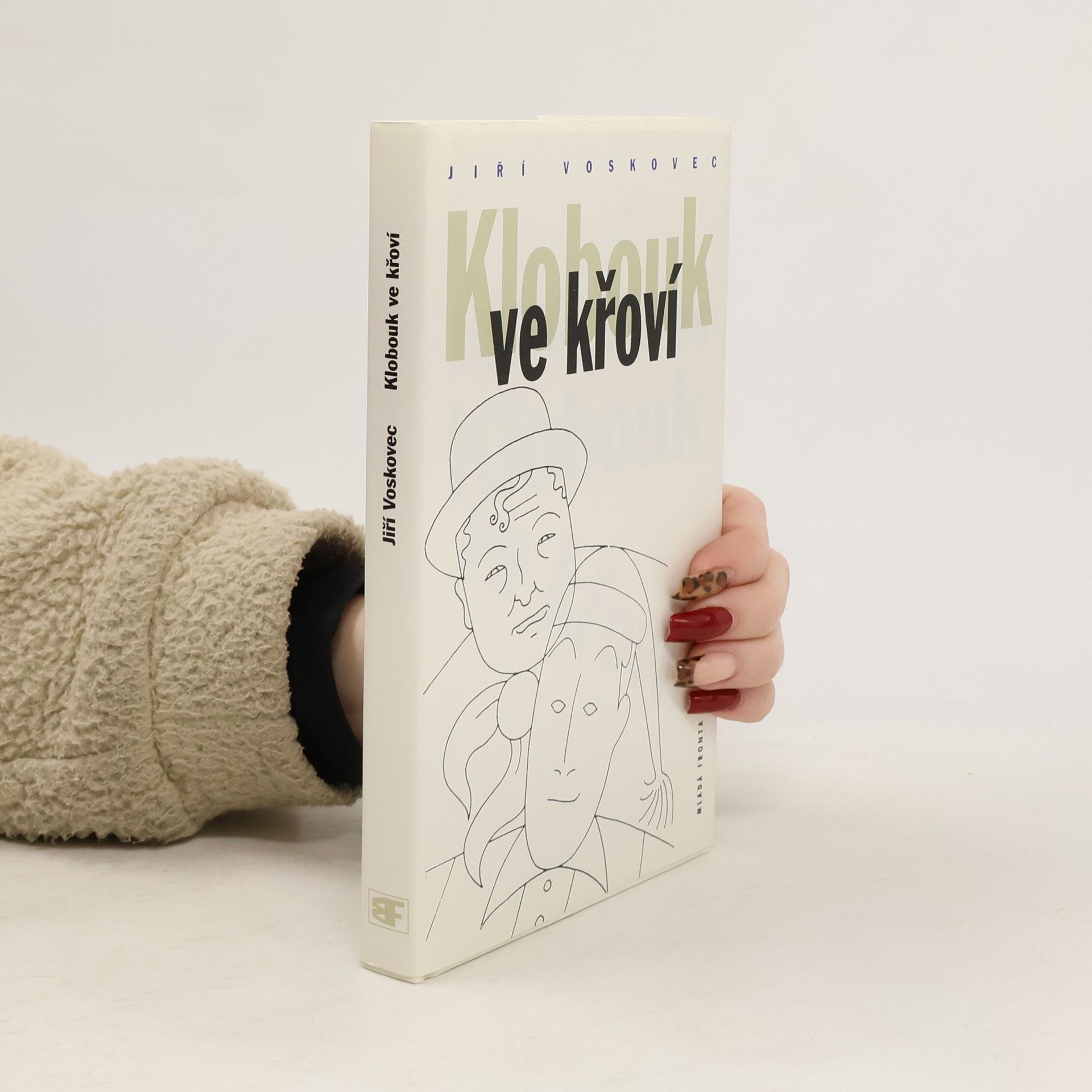 Jiří Voskovec Klobouk ve křoví. Výbor z veršů V + W: 1927-1947