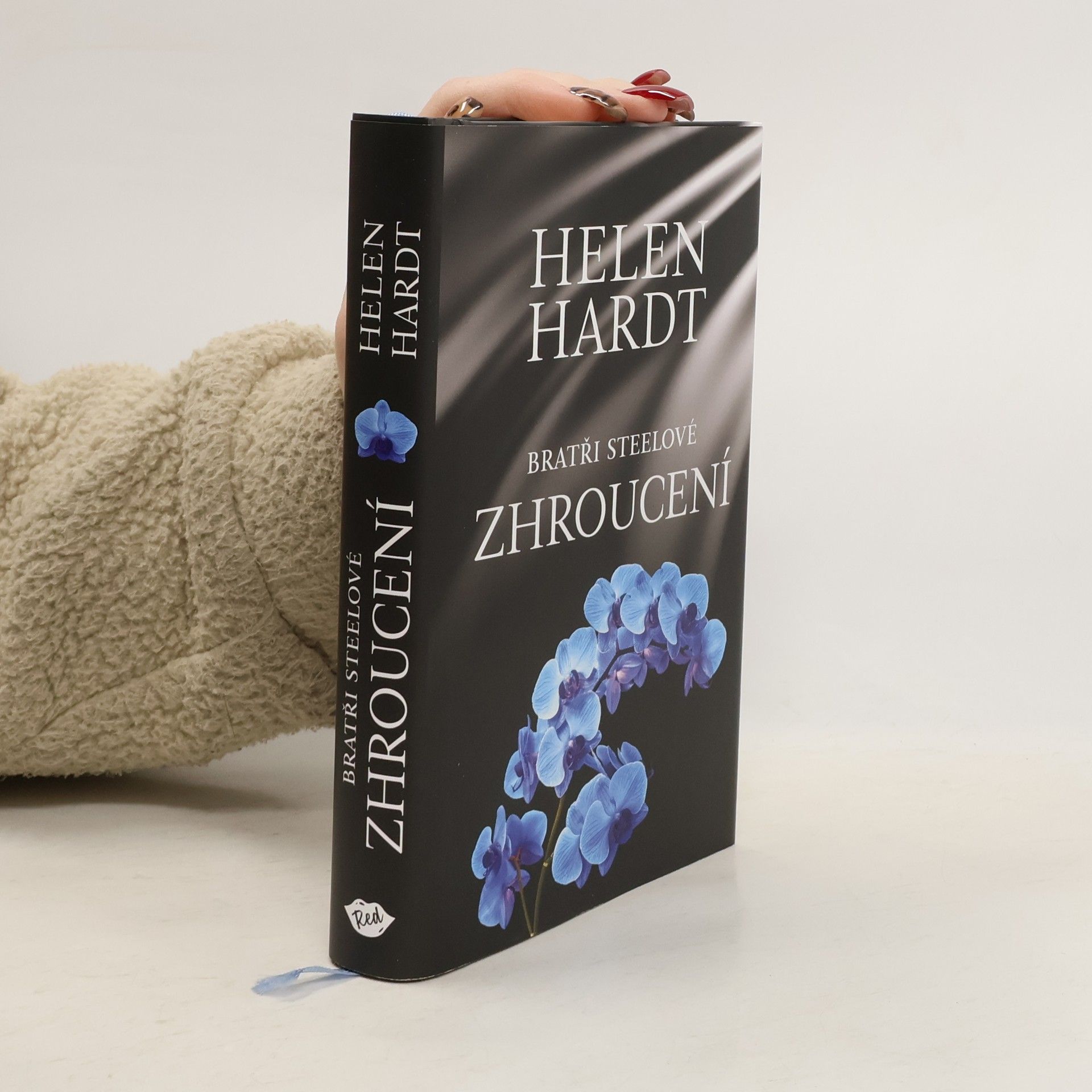 Helen Hardt Zhroucení