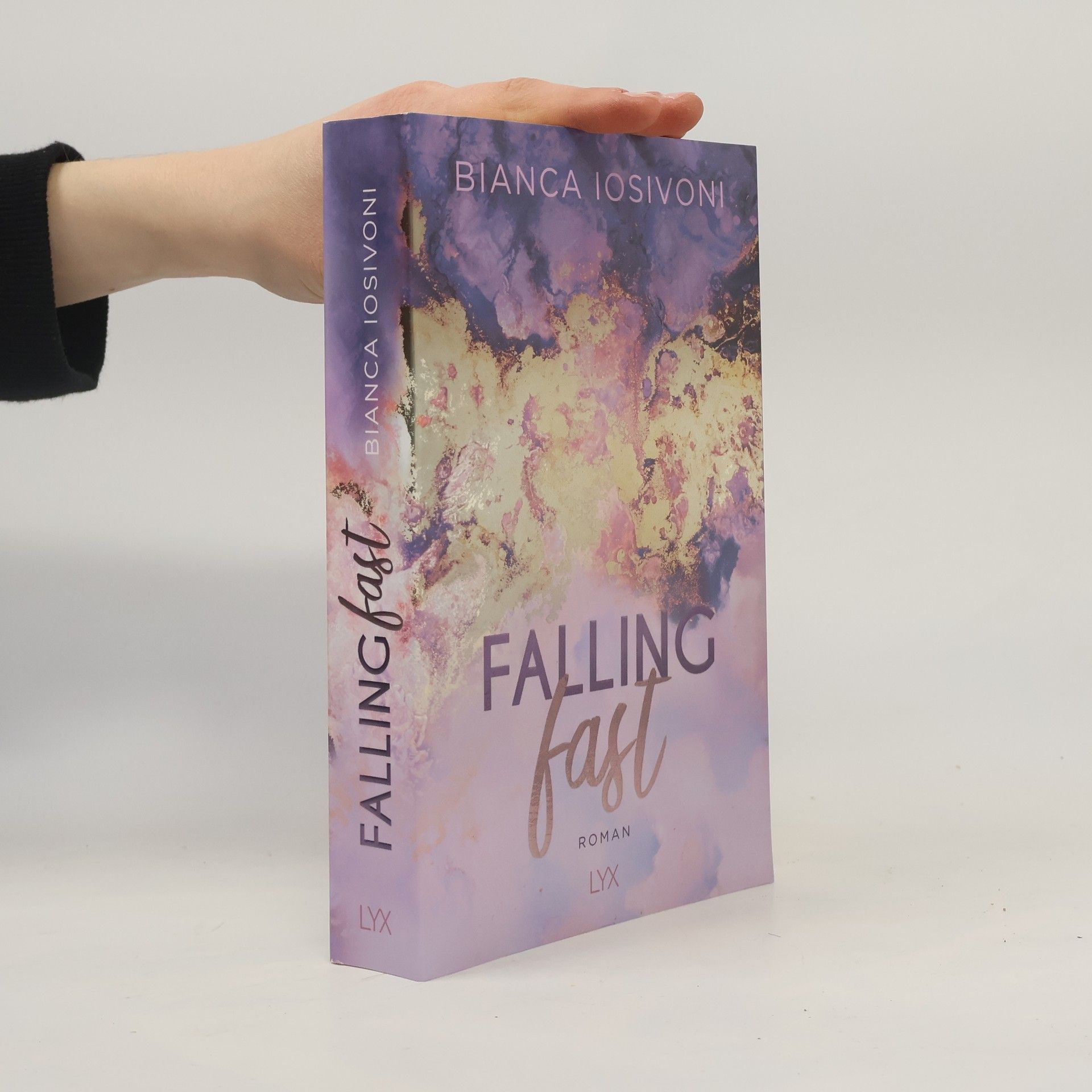 Bianca Iosivoni Falling fast