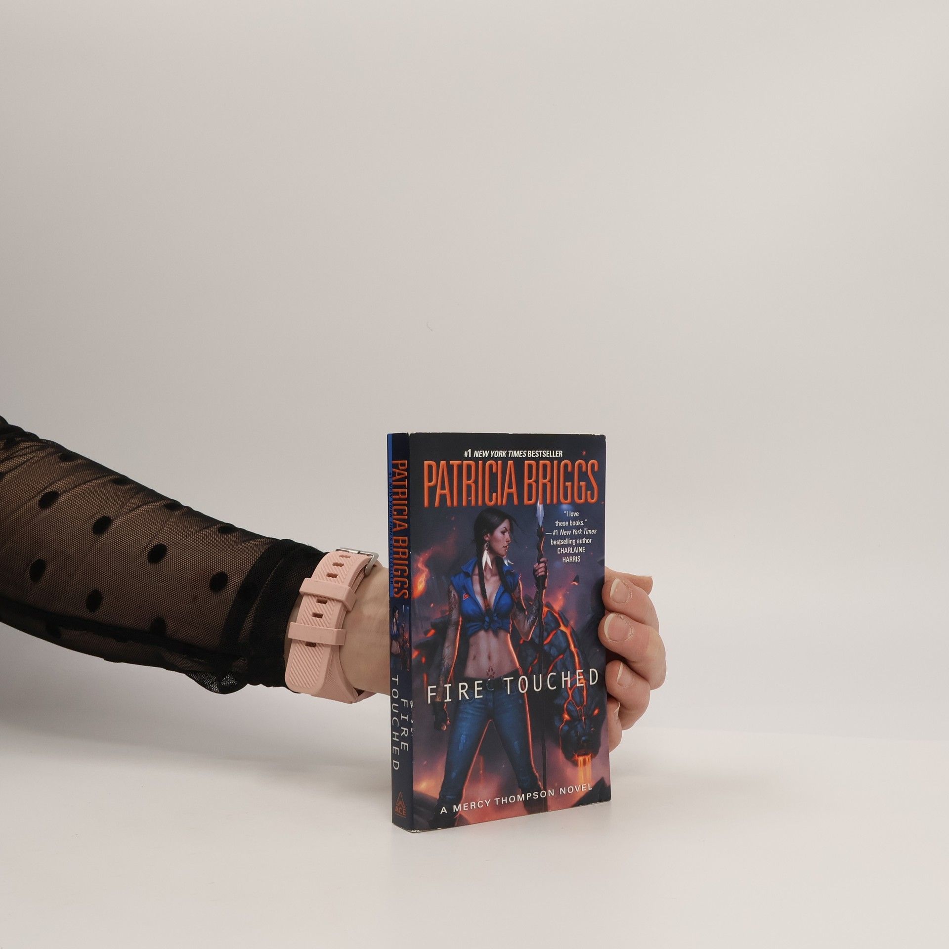 Patricia Briggs Fire Touched