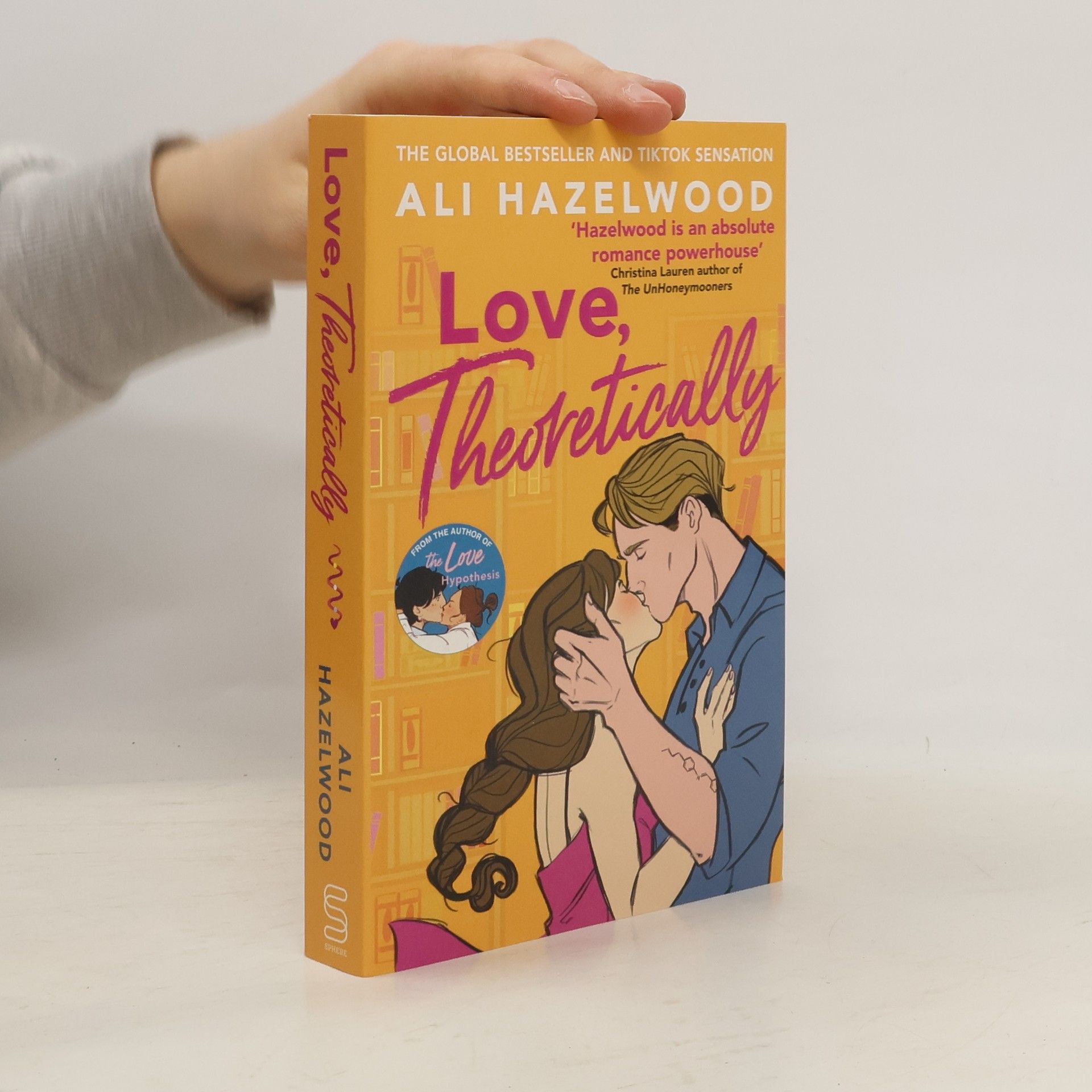 Ali Hazelwood Love, Theoretically