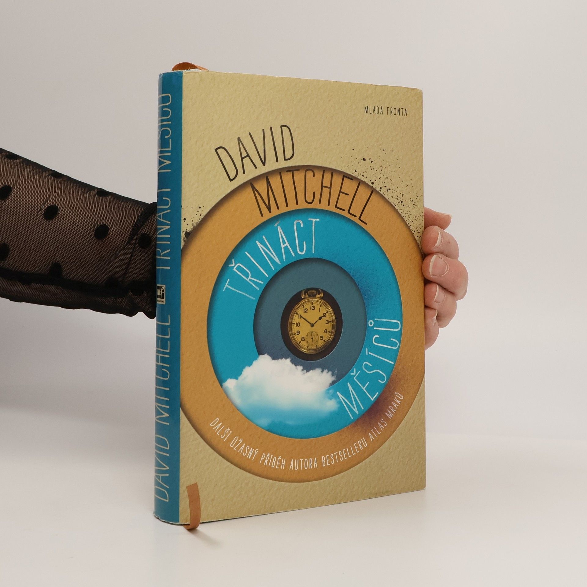 David Mitchell Třináct měsíců