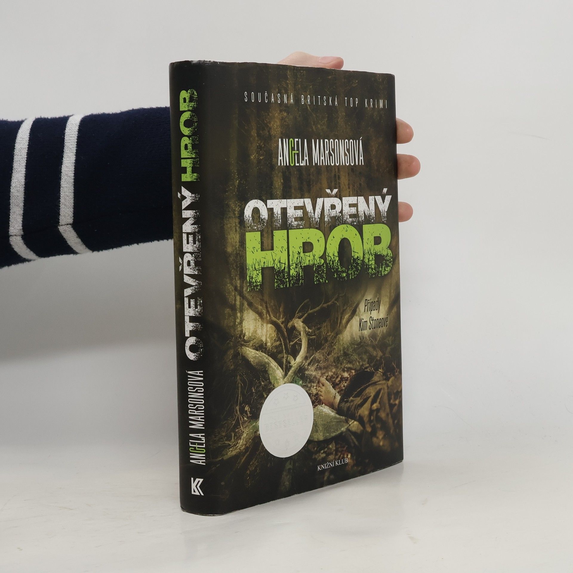 Angela Marsons Otevřený hrob