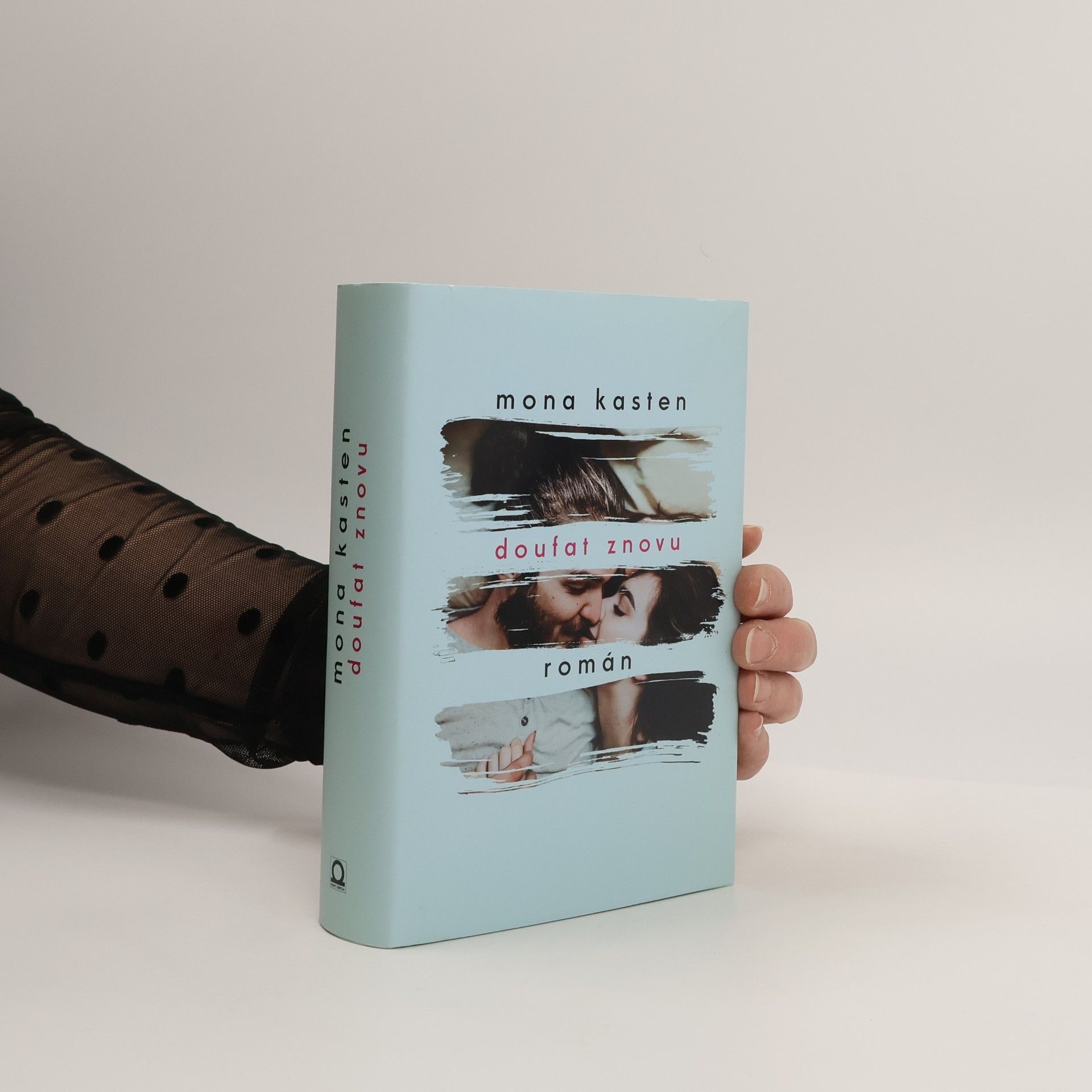 Mona Kasten Doufat znovu