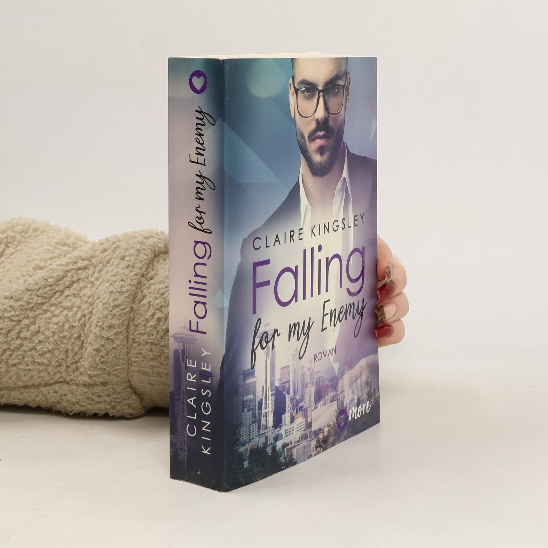 Claire Kingsley Falling for my Enemy