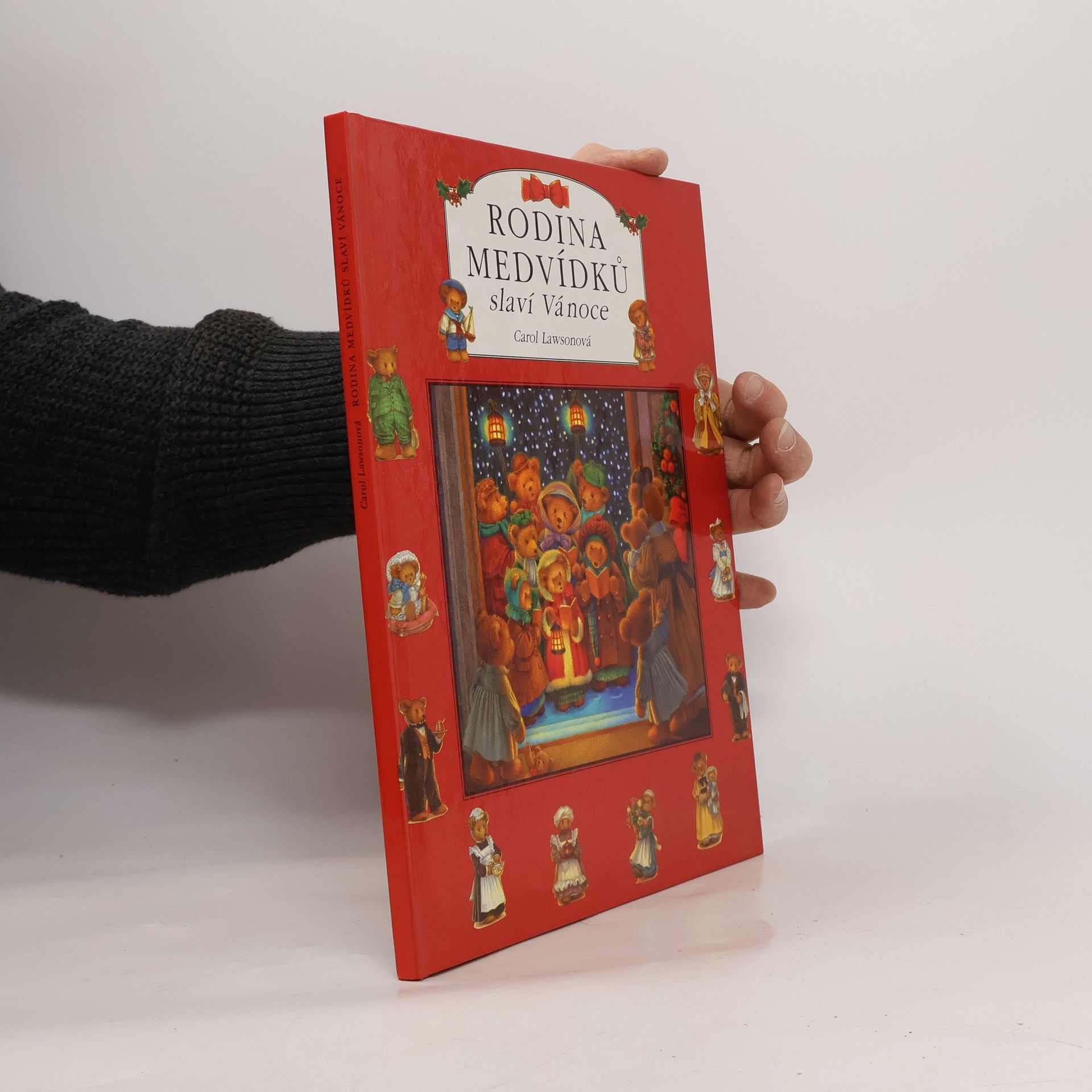 Rodina medvídků slaví Vánoce