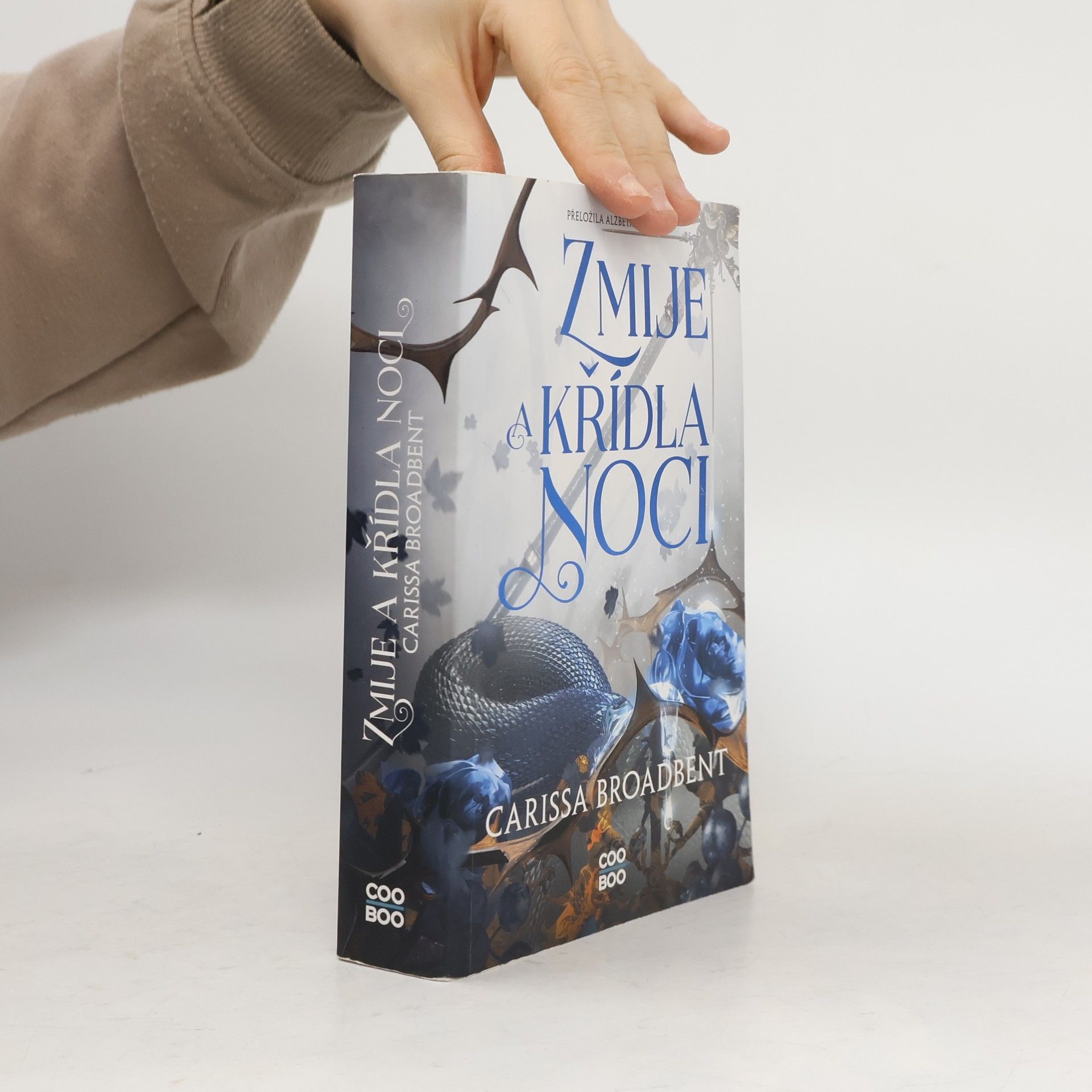 Carissa Broadbent Zmije a křídla noci
