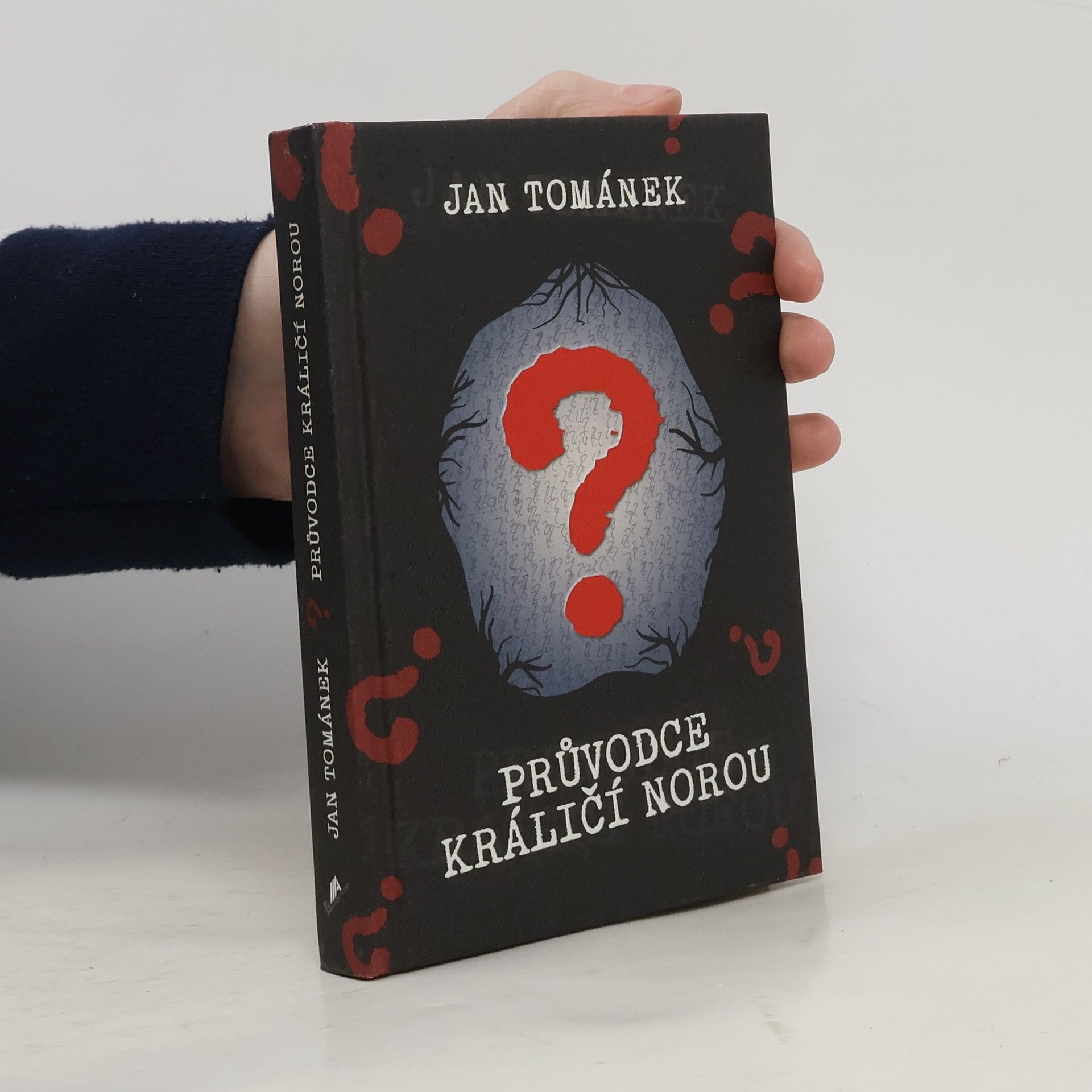 Jan Tománek Průvodce králičí norou