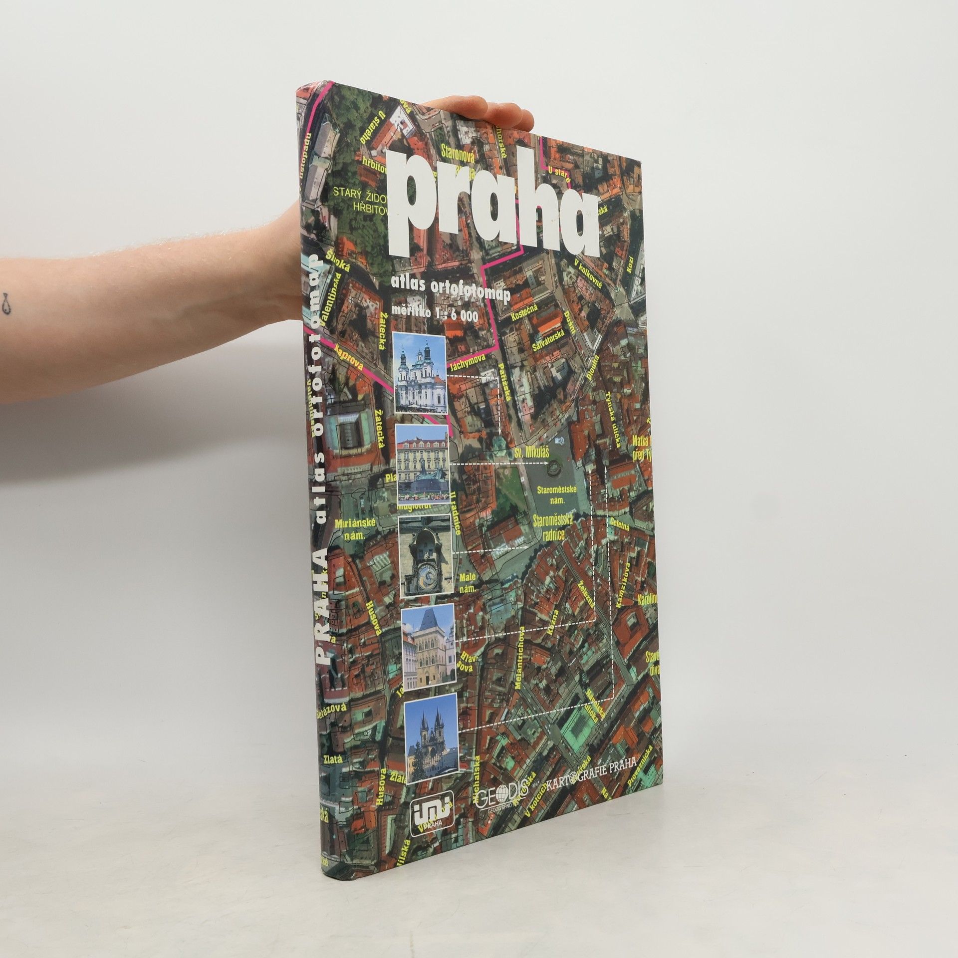 Jiří Čálek Praha. Atlas ortofotomap měřítko 1:6 000