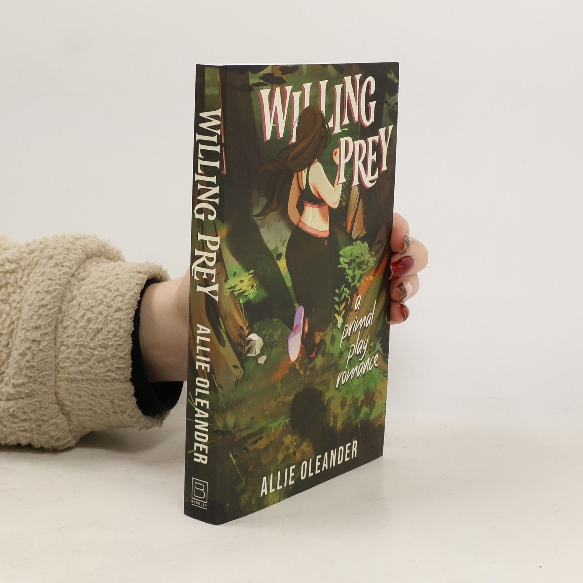 Allie Oleander Willing Prey