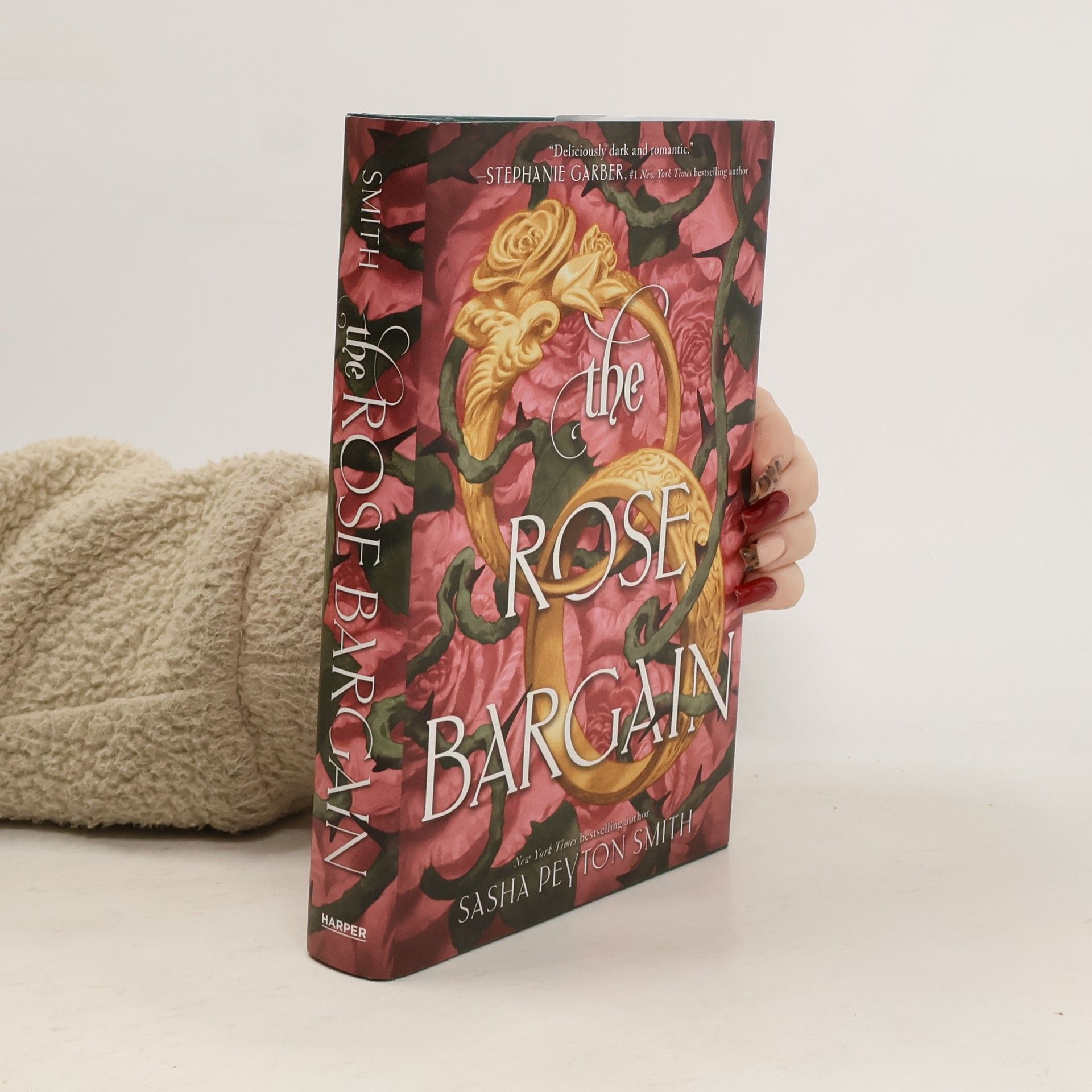 Sasha Peyton Smith The Rose Bargain