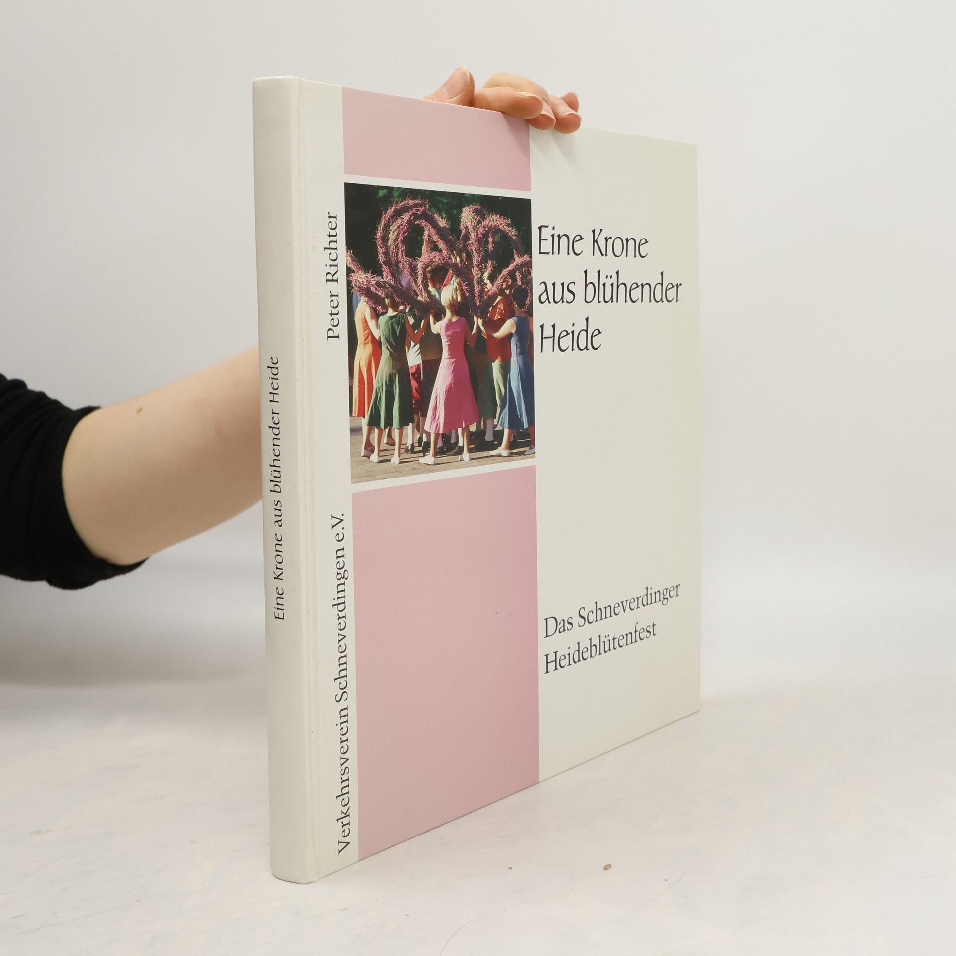 Peter Richter Eine Krone aus blühender Heide