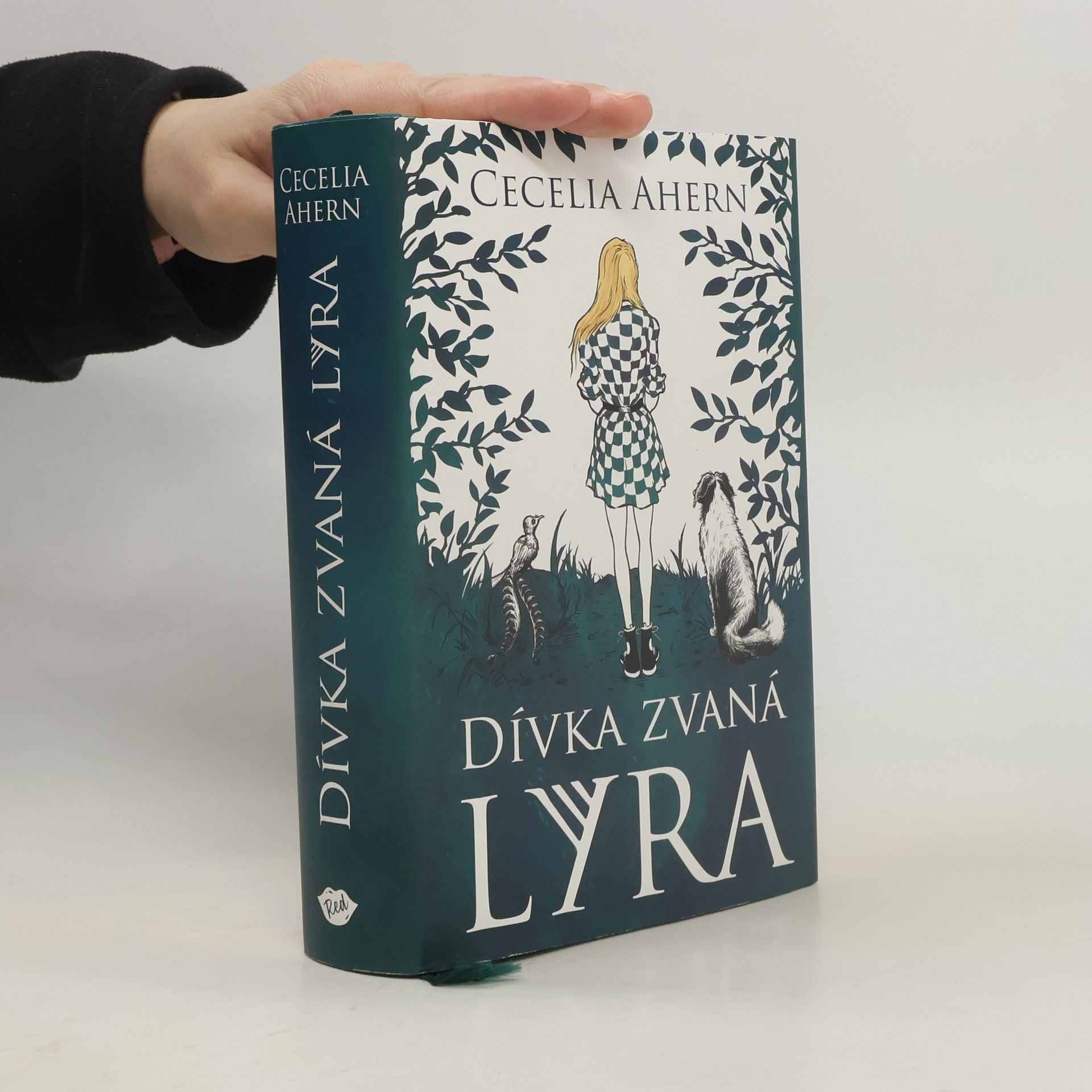 Cecelia Ahern Dívka zvaná Lyra