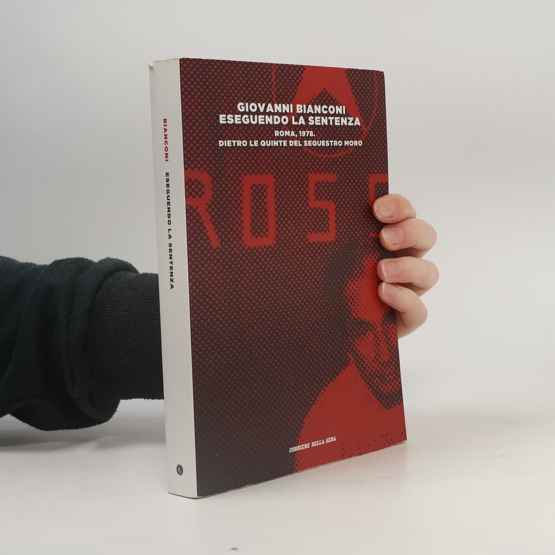 Giovannie Bianconi Eseguendo la sentenza