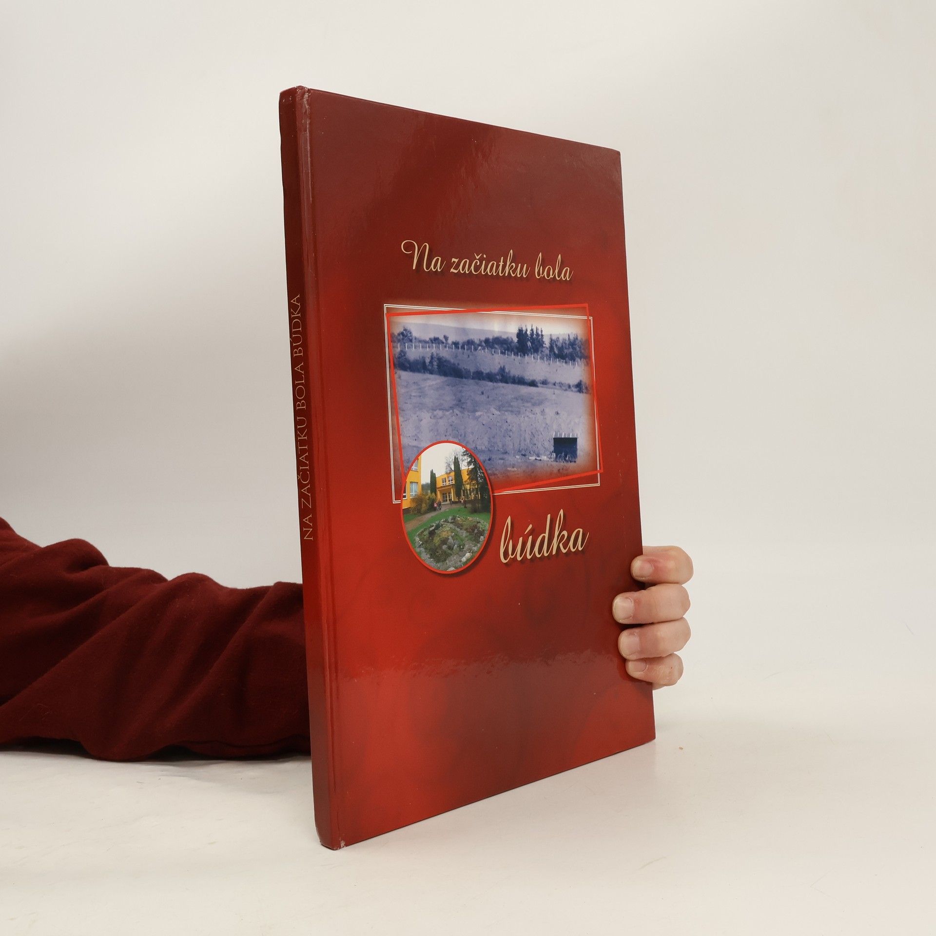 Various authors Na začiatku bola búdka