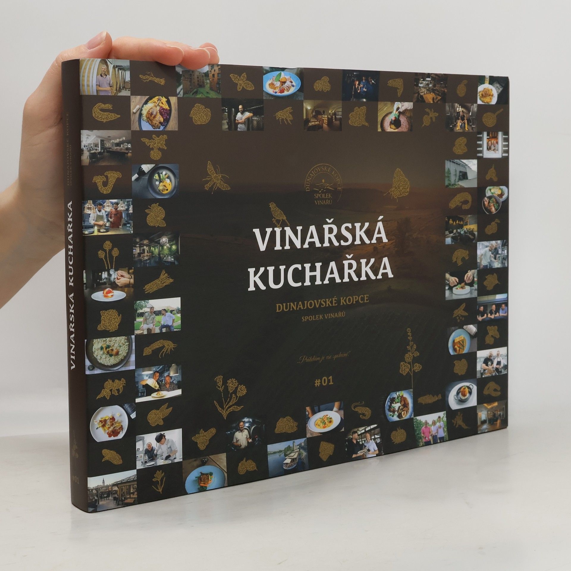 spolek vinařů Vinařská kuchařka 01 - Dunajovské kopce