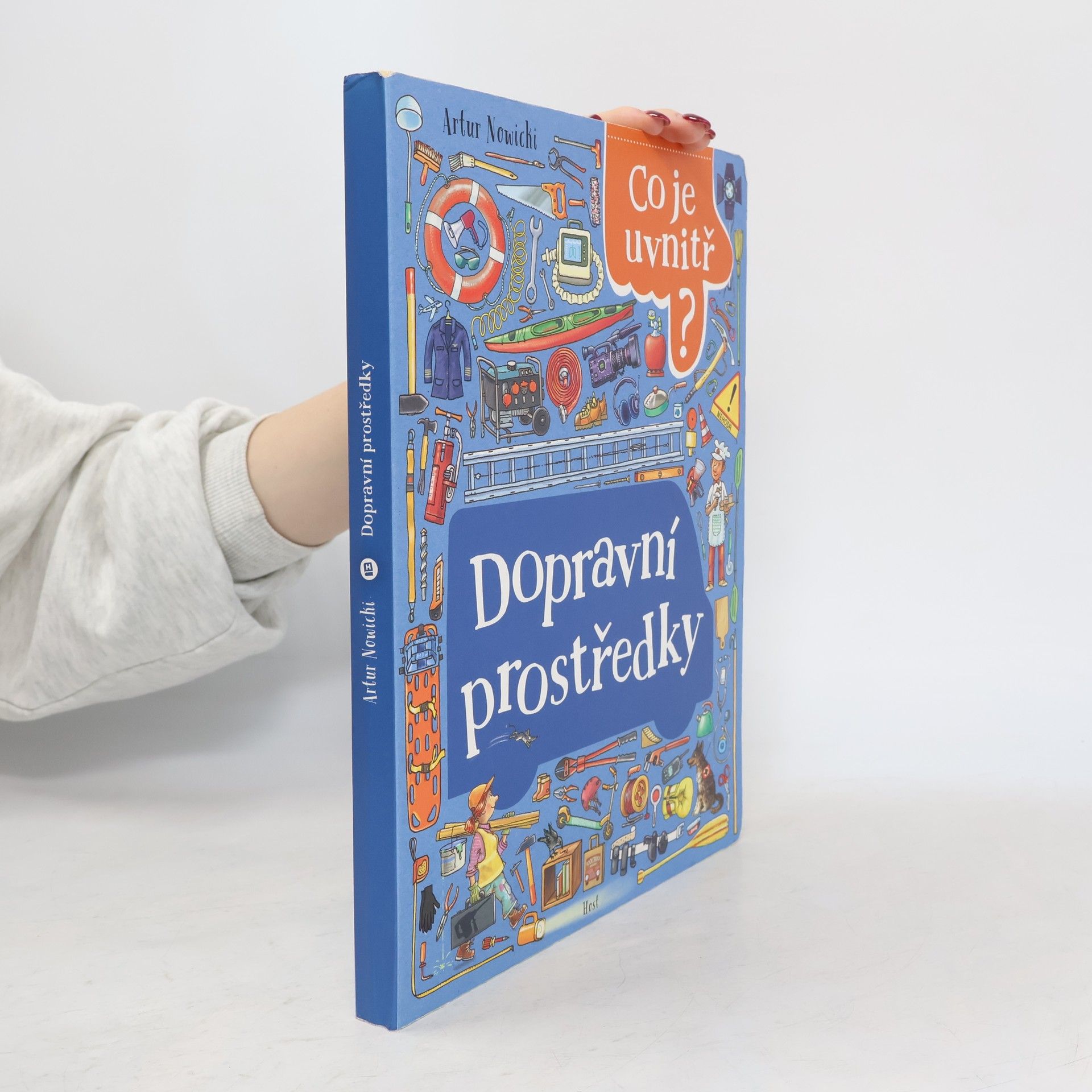 Artur Nowicki Dopravní prostředky : co je uvnitř?