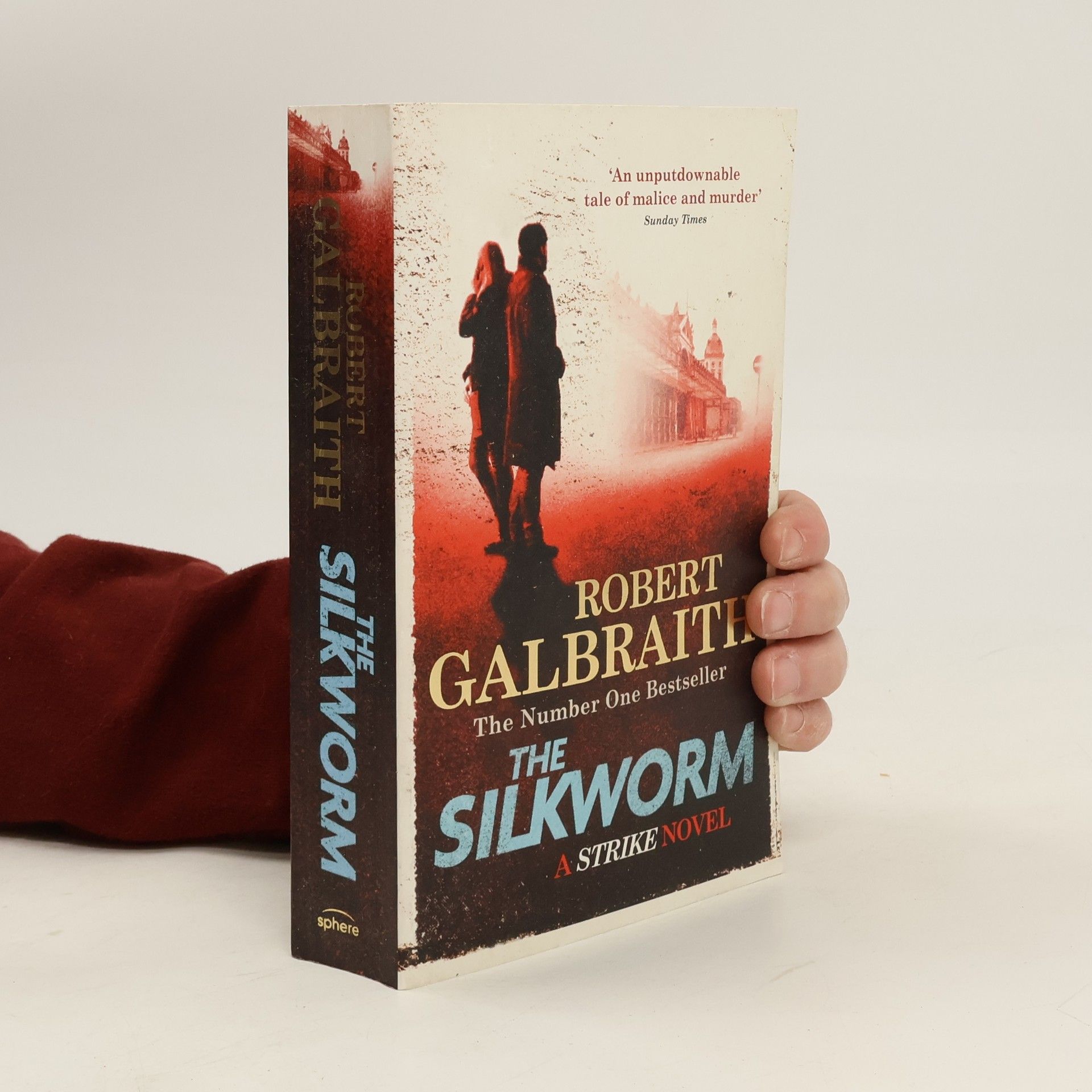 Robert Galbraith The Silkworm