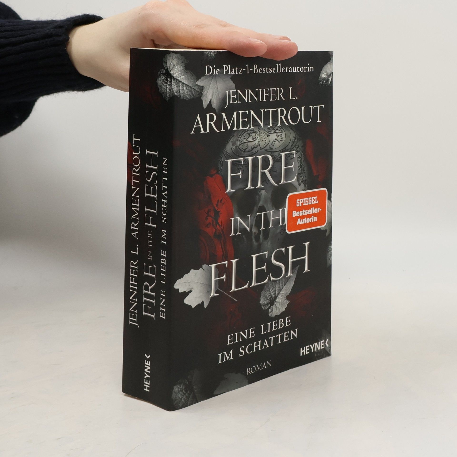 Jennifer L. Armentrout Fire in the Flesh – Eine Liebe im Schatten. Roman
