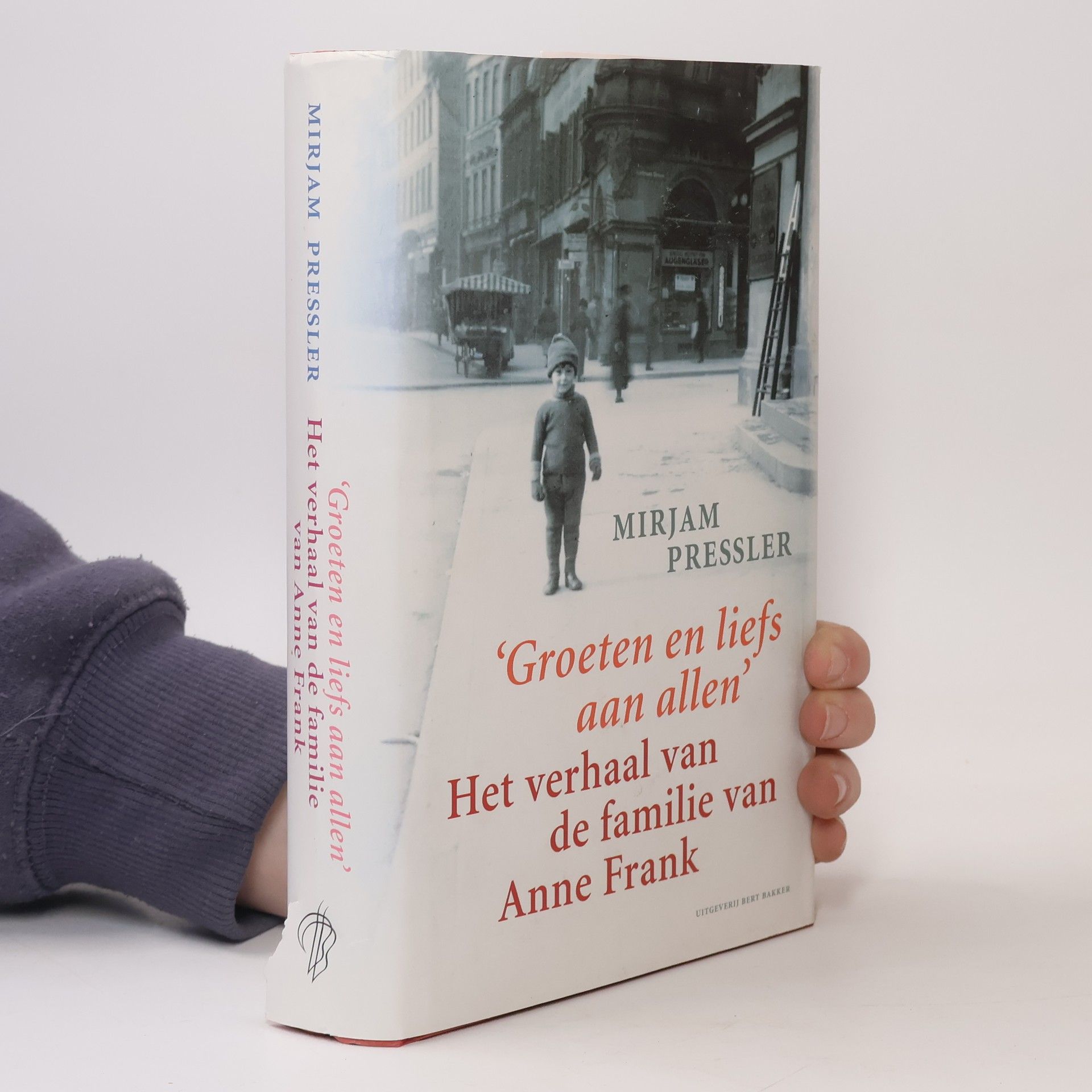 Mirjam Pressler Groeten en liefs aan allen