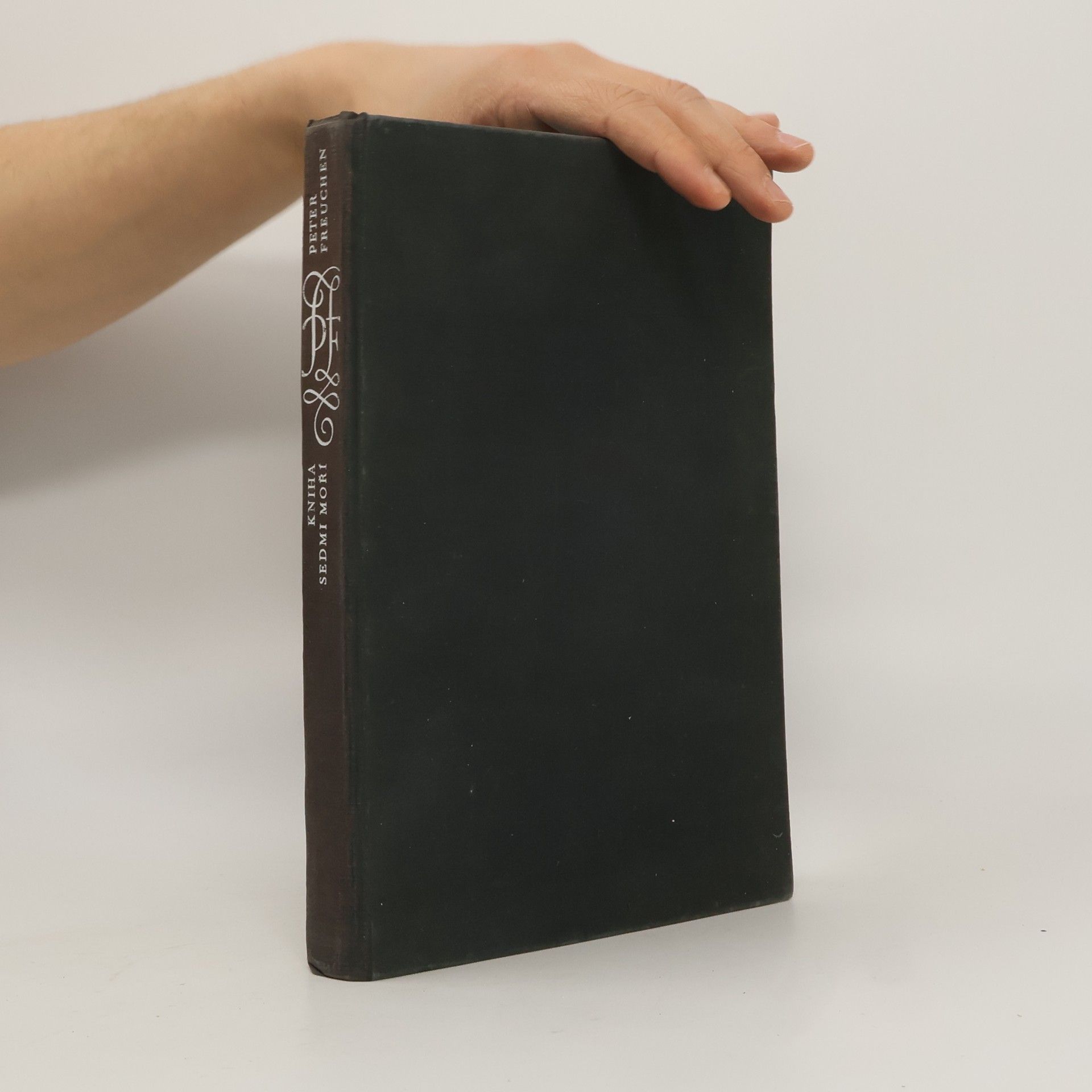 Peter Freuchen Kniha sedmi moří