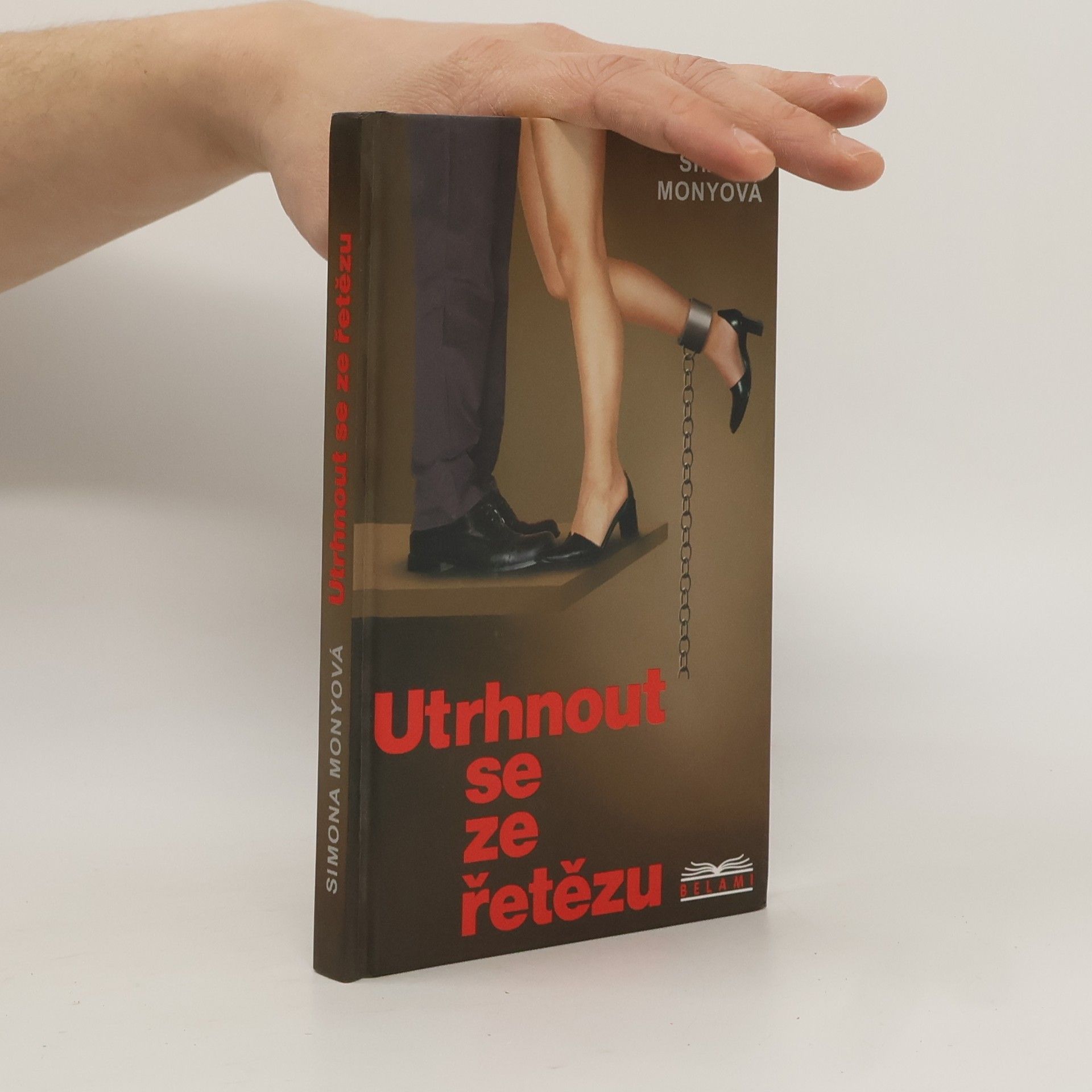 Simona Monyová Utrhnout se ze řetězu