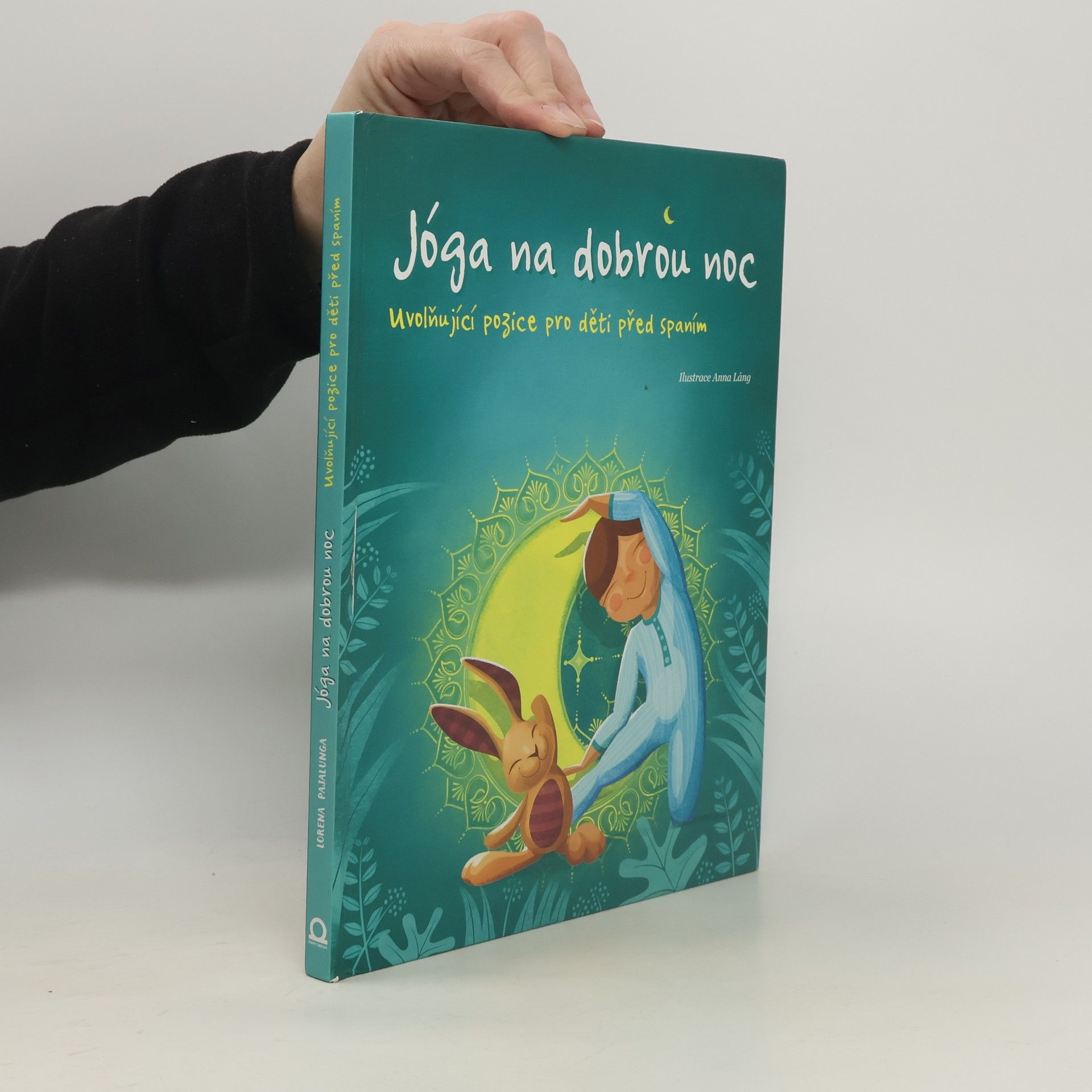 Lorena V. Pajalunga Jóga na dobrou noc